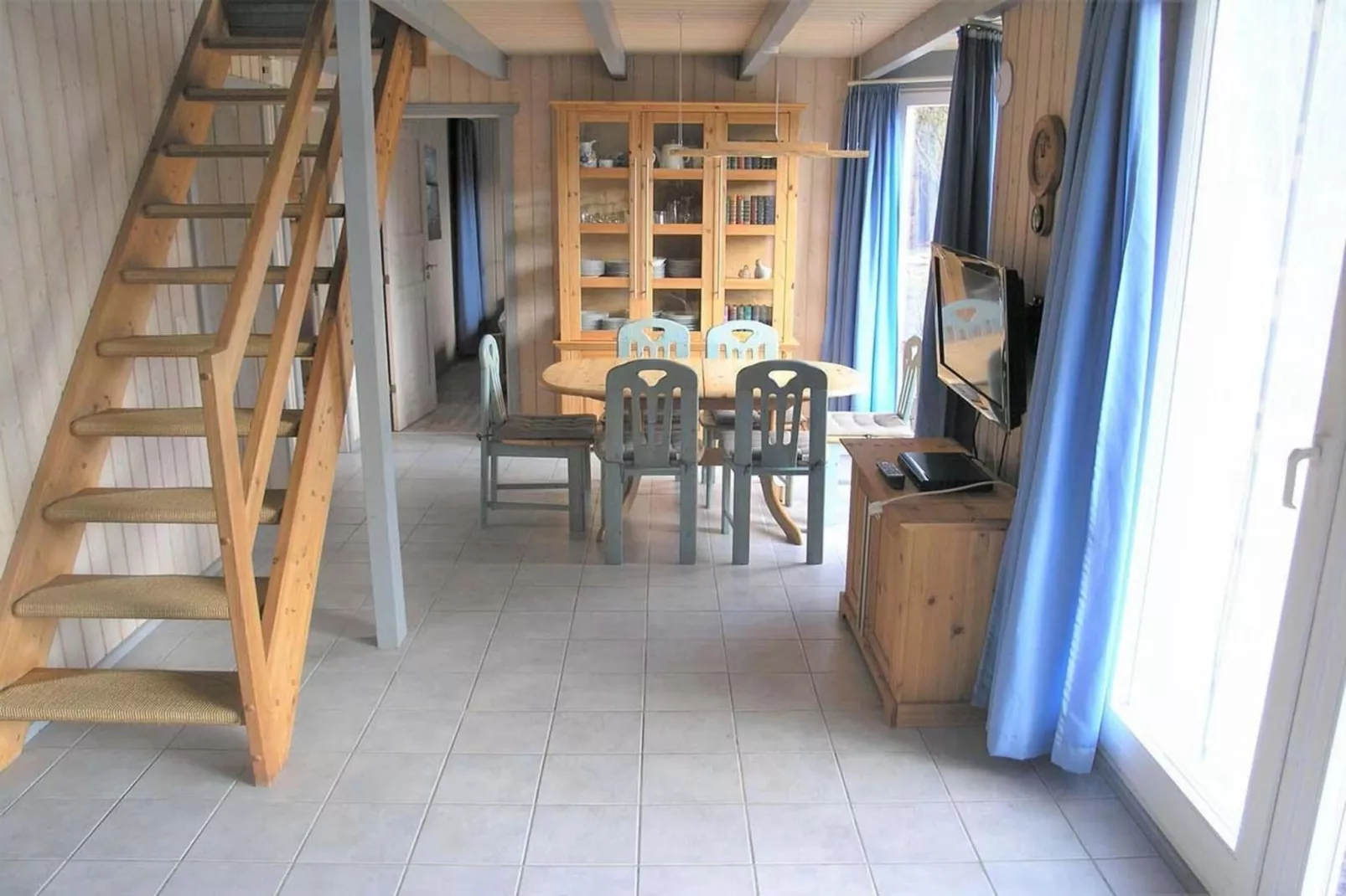 FH Wildgans Comfort Nr 207-Dining room