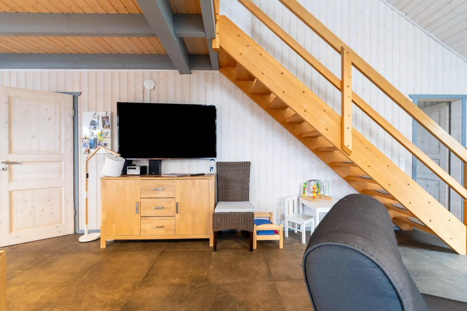 Schwan 307-Living room