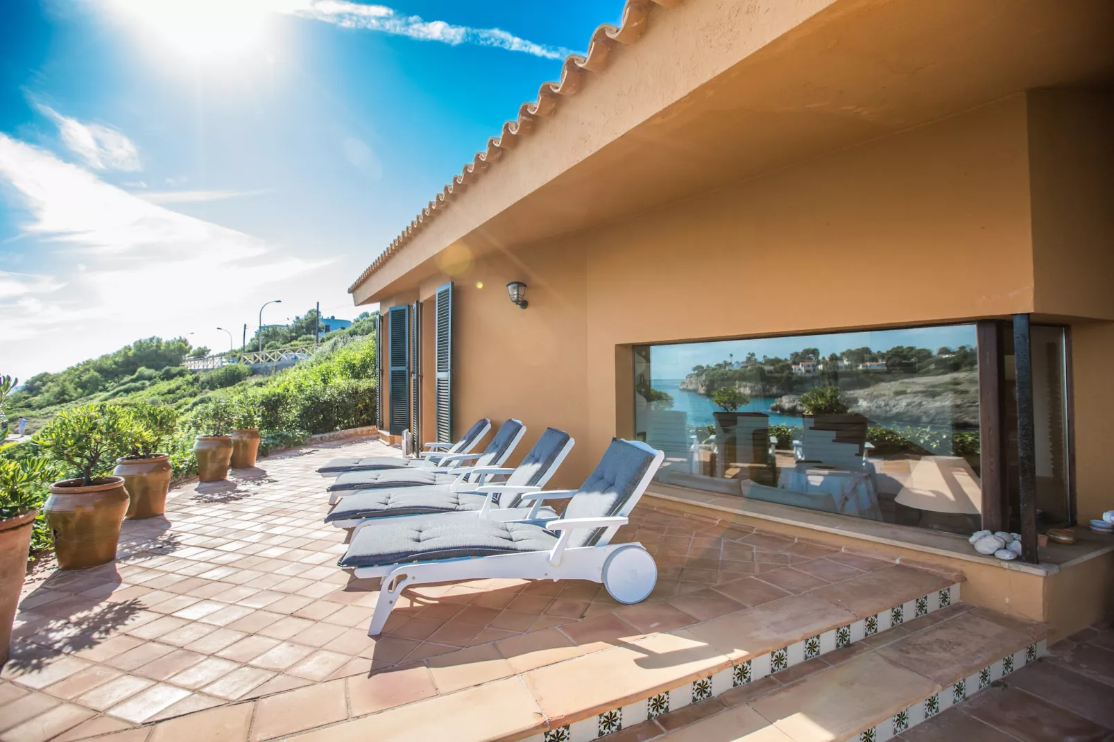 Es Mirador-Exterior summer
