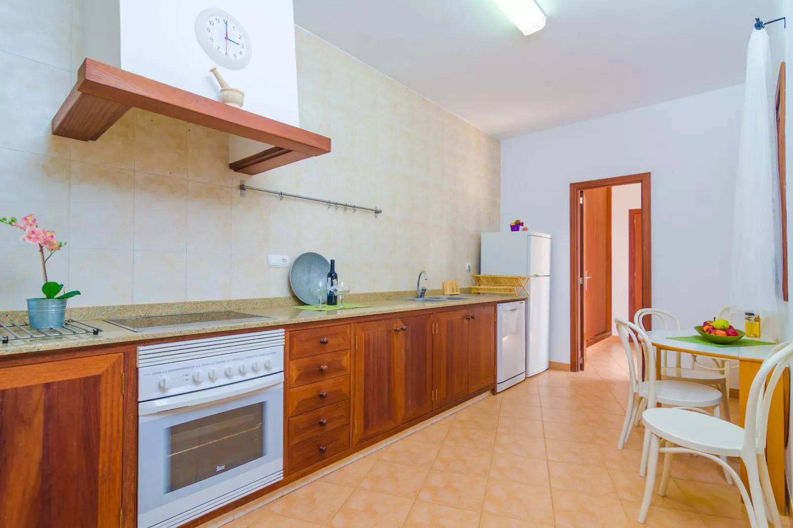 Can Pistola-Kitchen