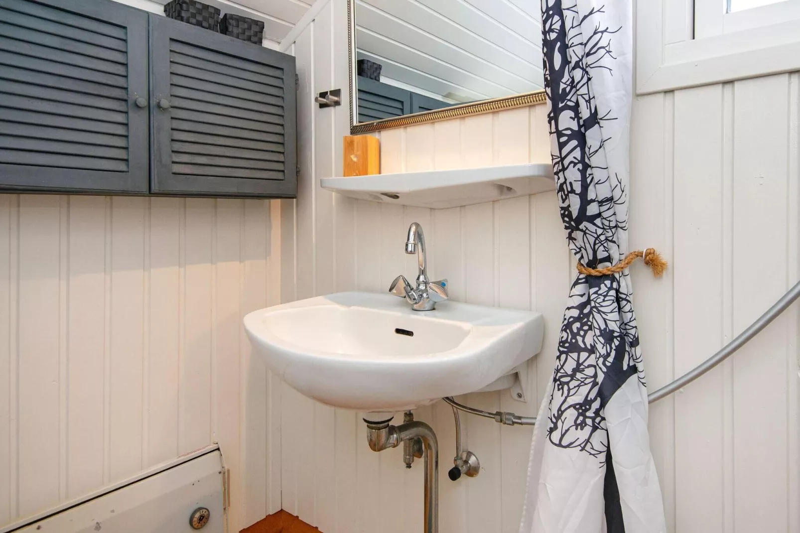 4 person holiday home in Hemmet-By Traum-Indoor