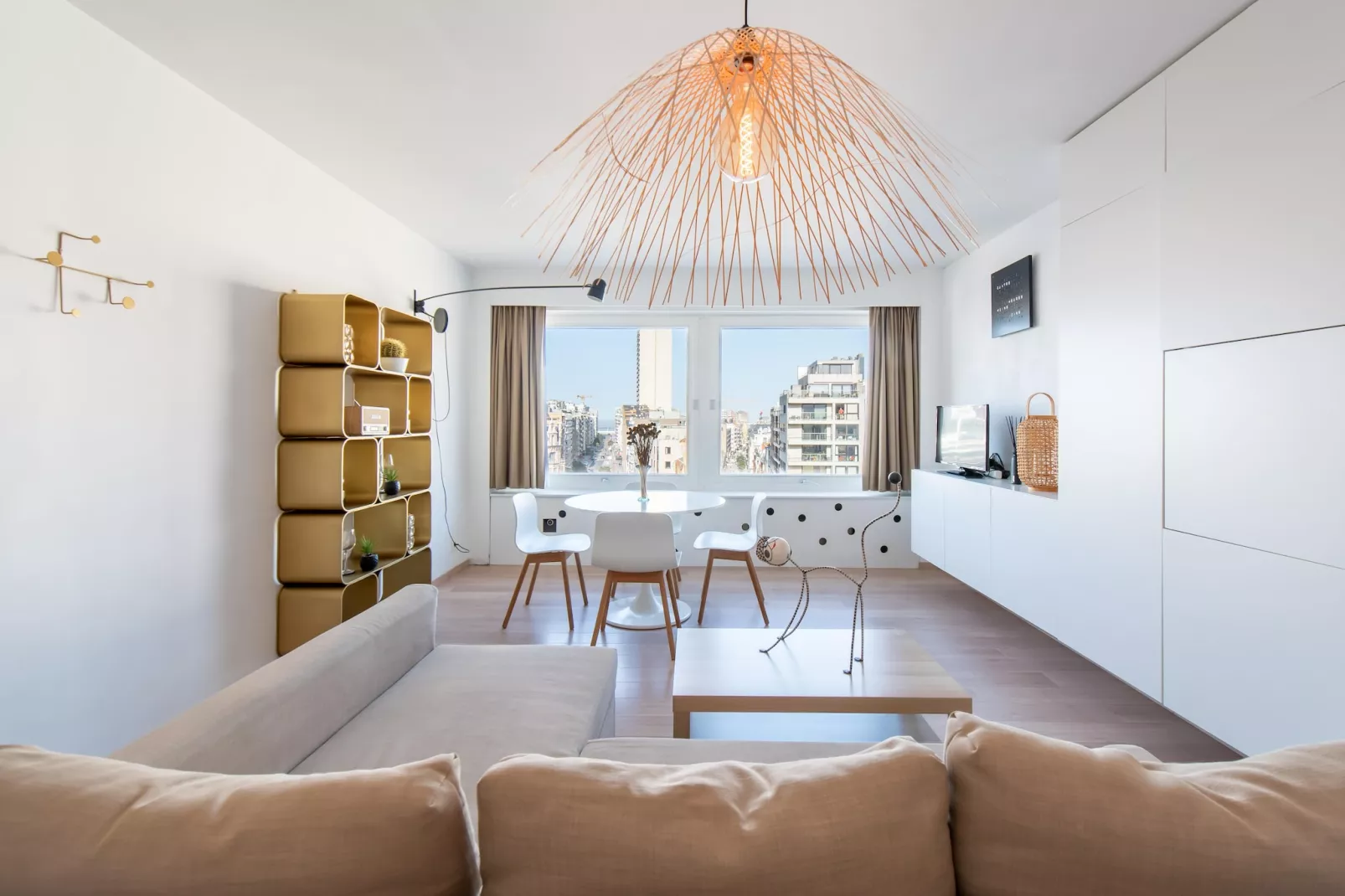 Auriga-Living room