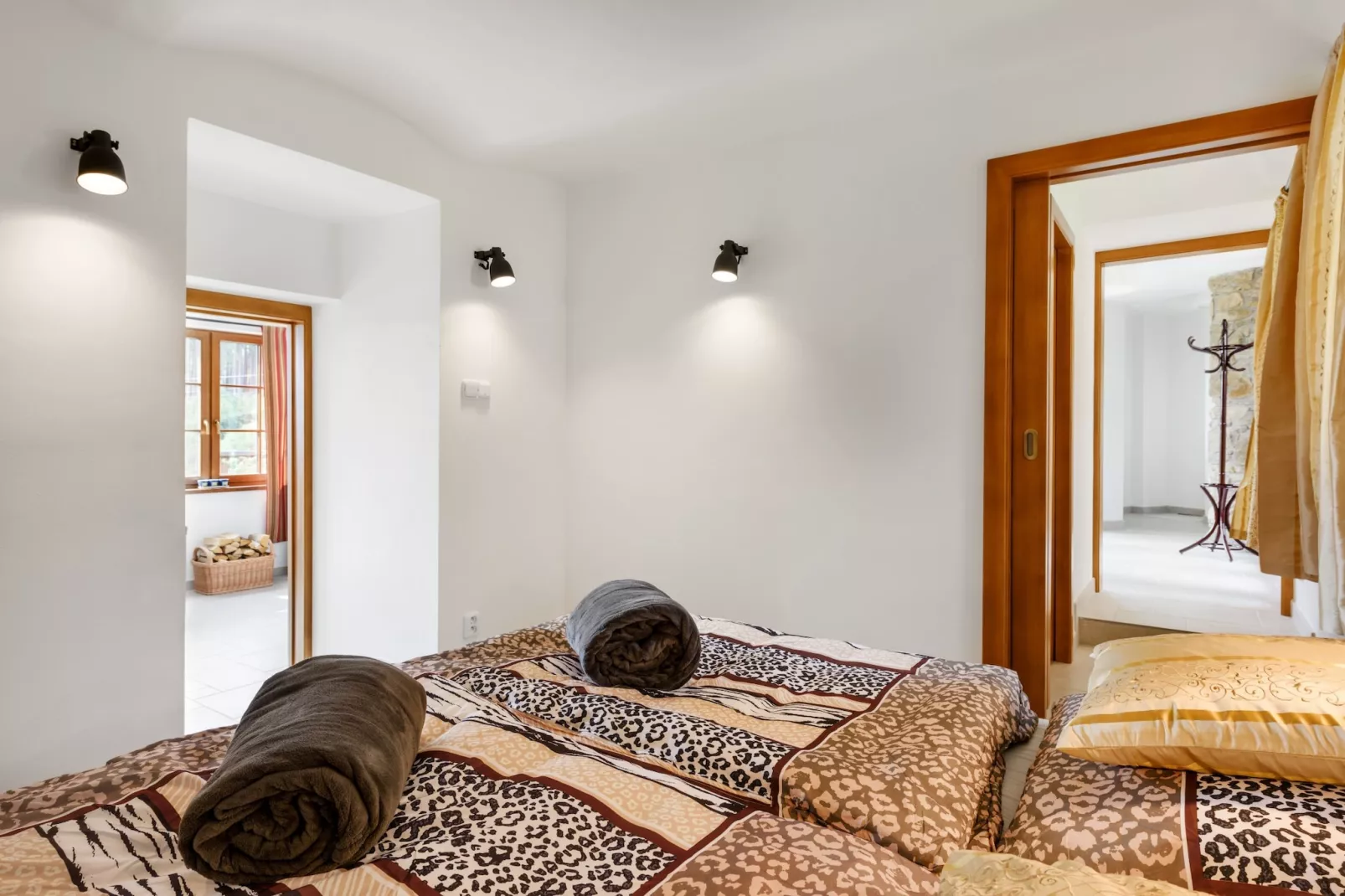Orlík JVNL102-Schlafzimmer