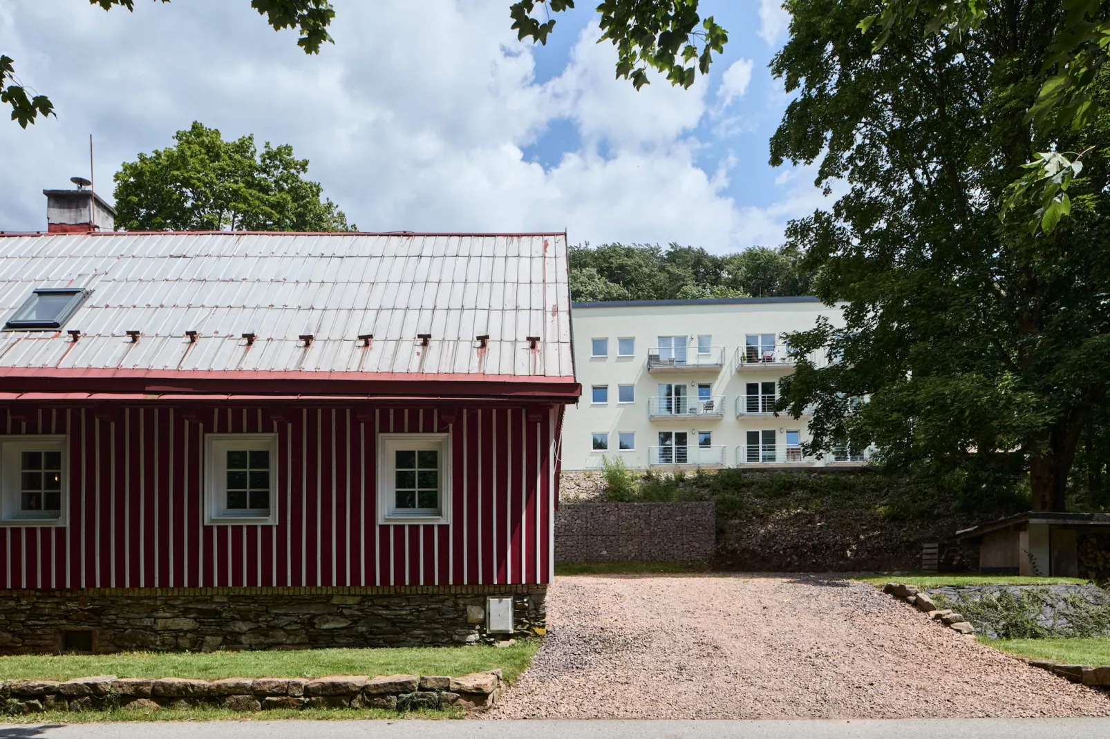Horni Marsov KHF325-Außenbereich