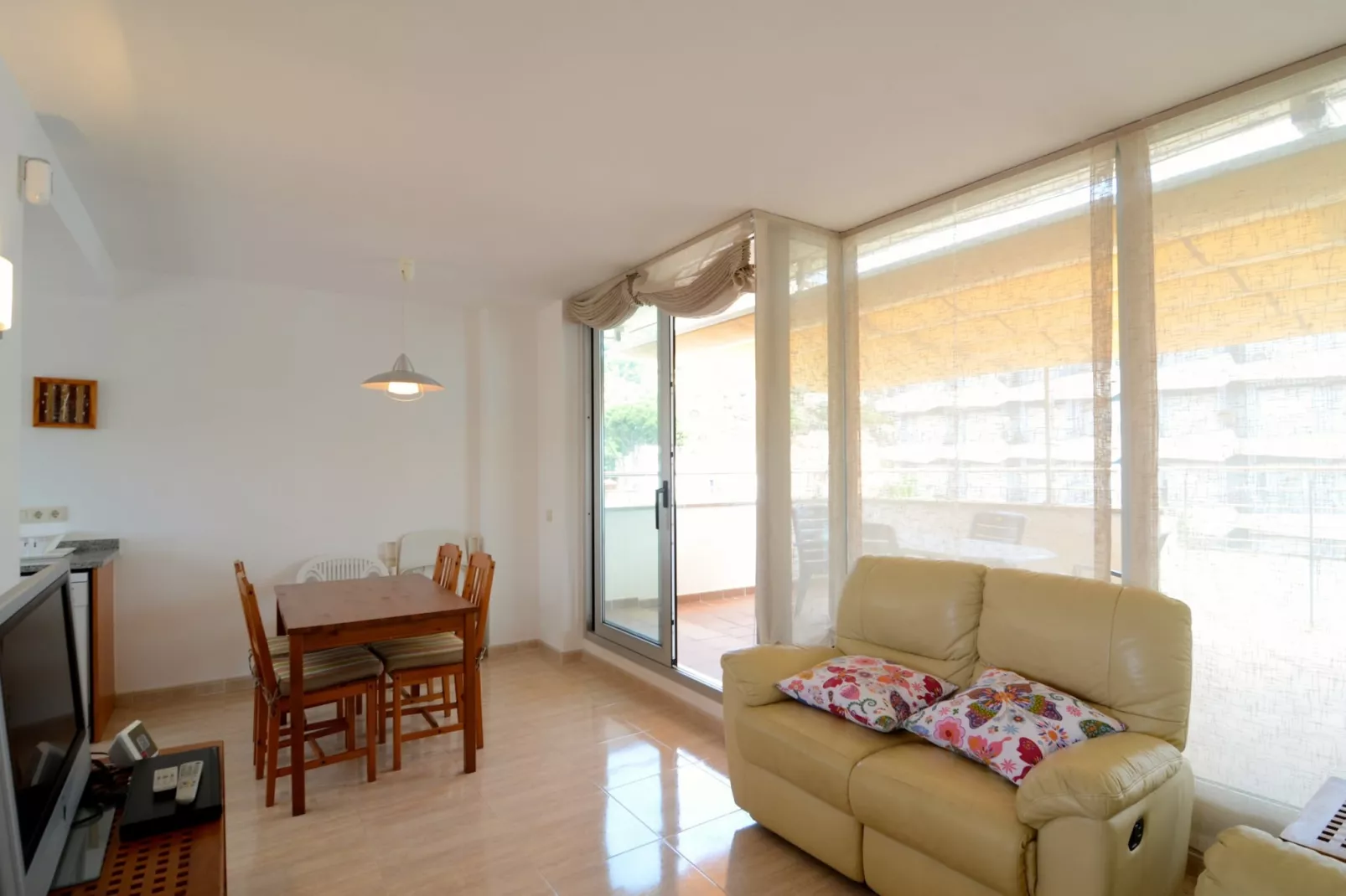 TASCONS D2-Living room