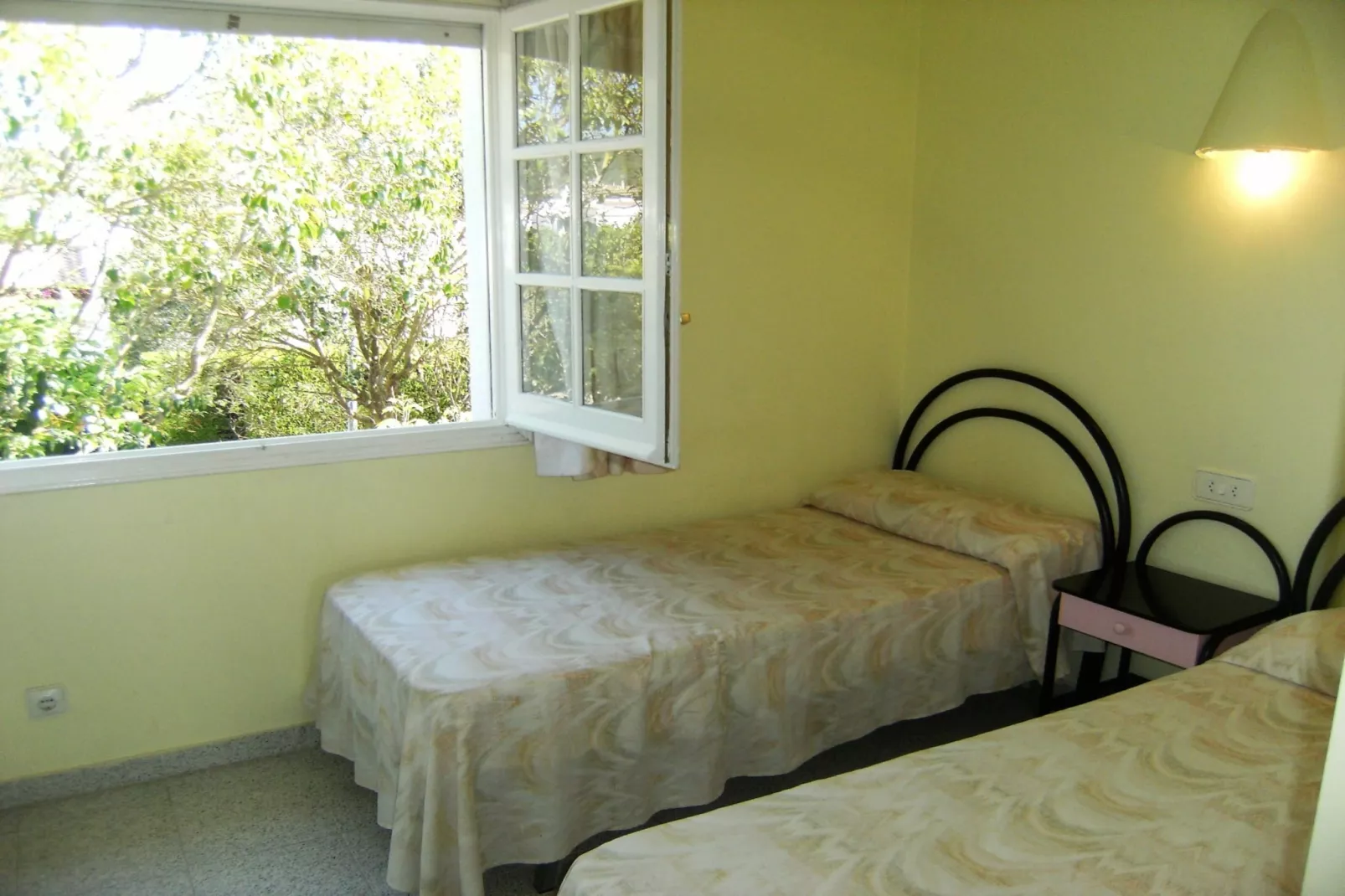 VALL PETITA 131-Bedroom