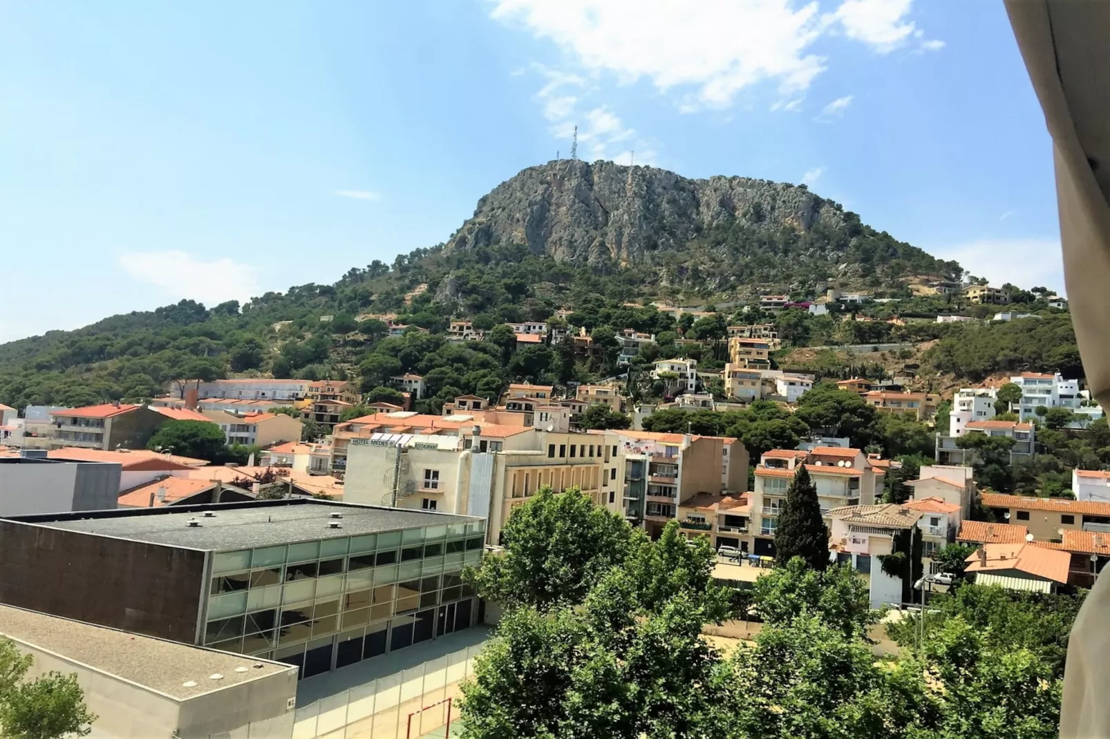 MEDES PARK I 5-1-Terrace