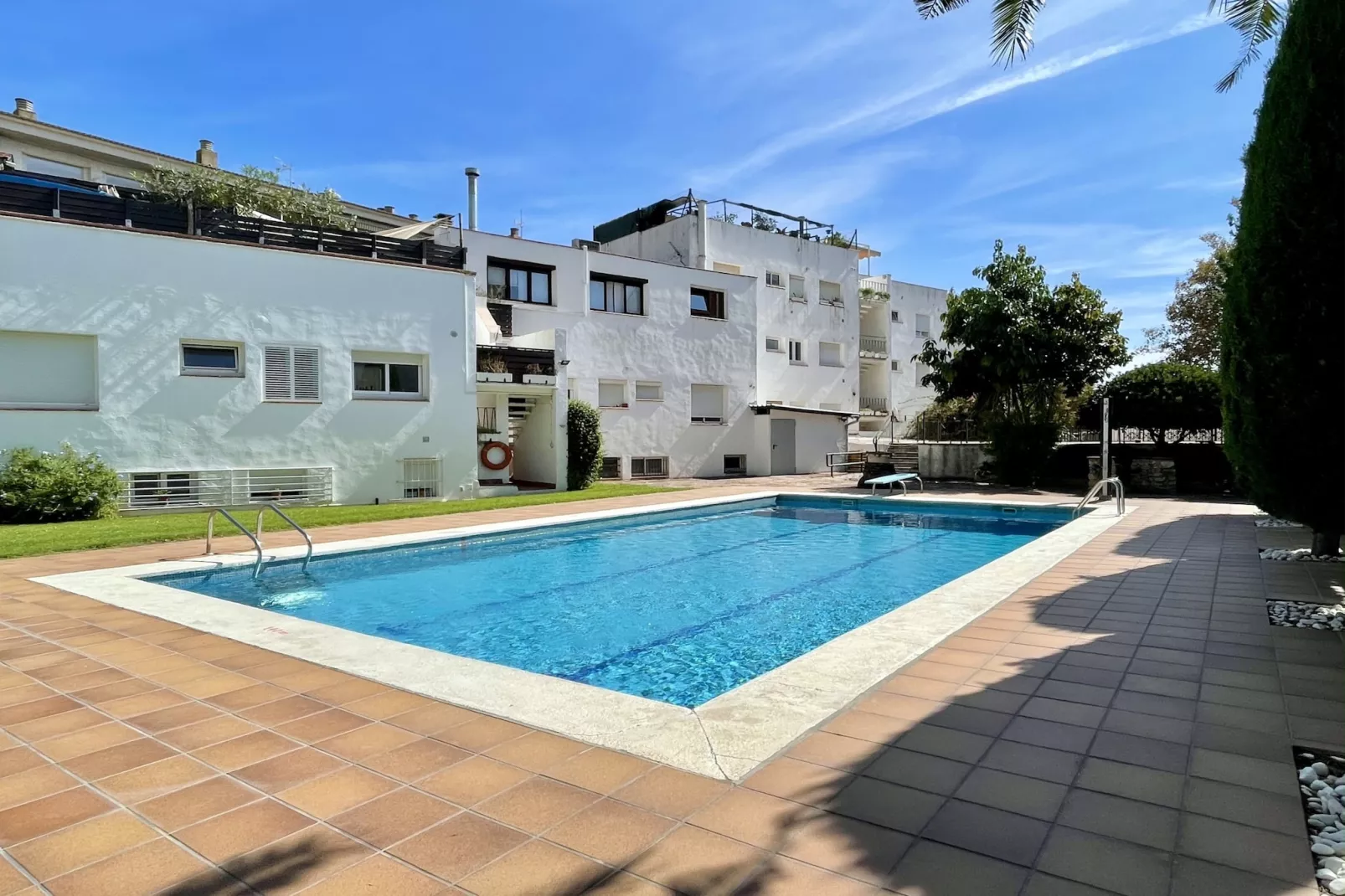 TORROELLA 89 BX-2-Pool