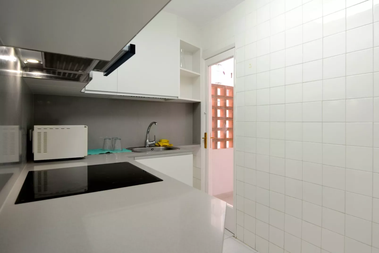 ROCAMAURA I D 3-4-Kitchen