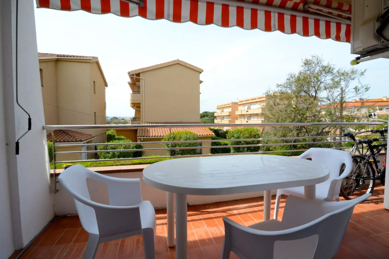 MIGJORN MUNT 1-1-Terrasse