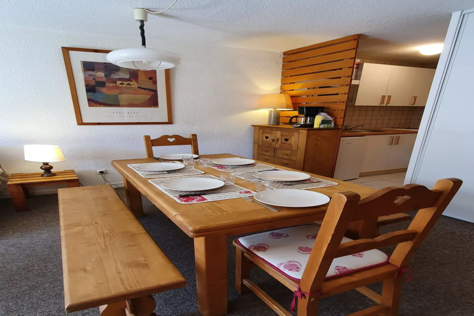 3300 N°20 - 2P6-Living room