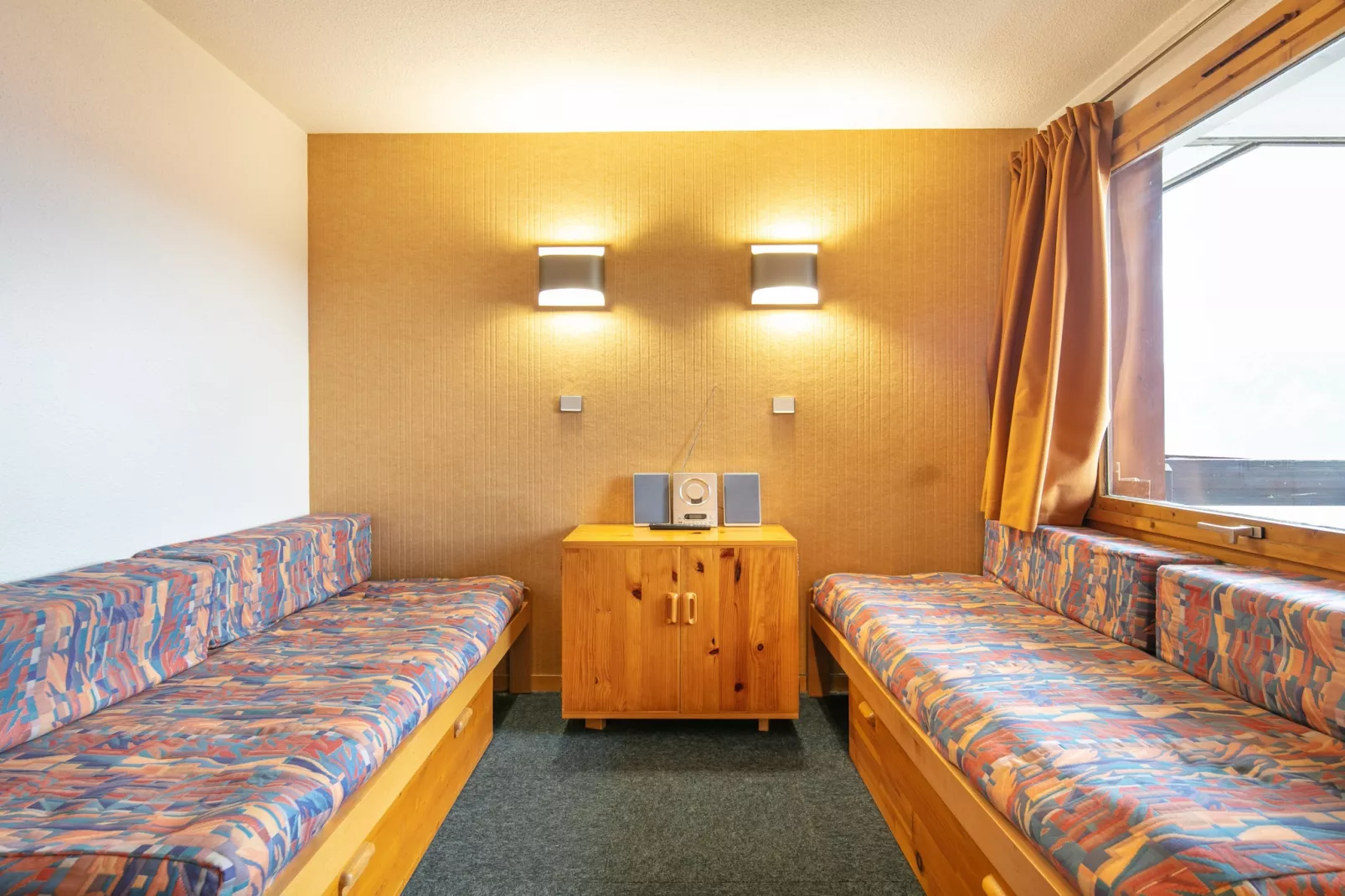 Les Arcades N°30 - ST4-Living room