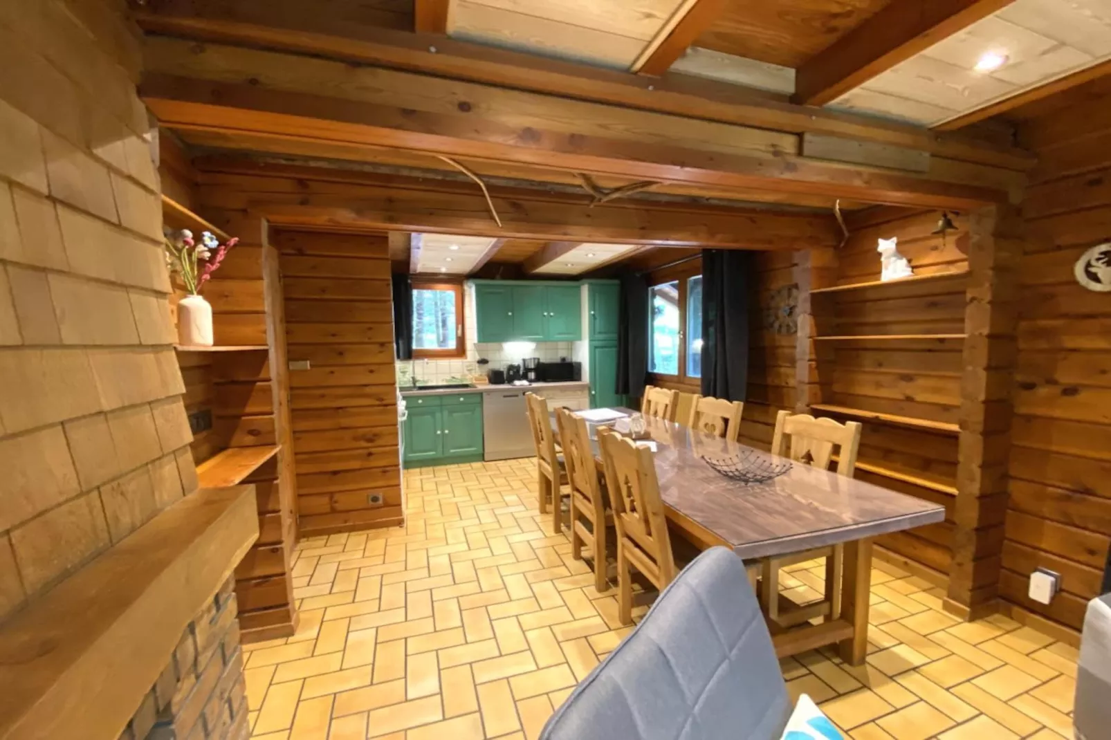 LE RENARD  Chalet en bois au calme-Living room
