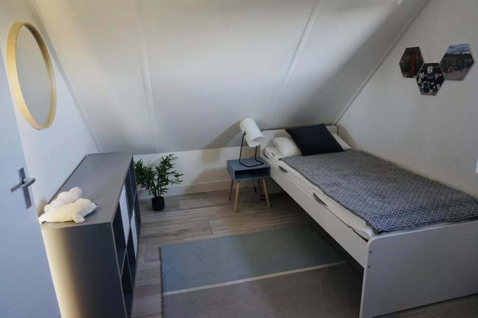 De Wielen 73-Bedroom