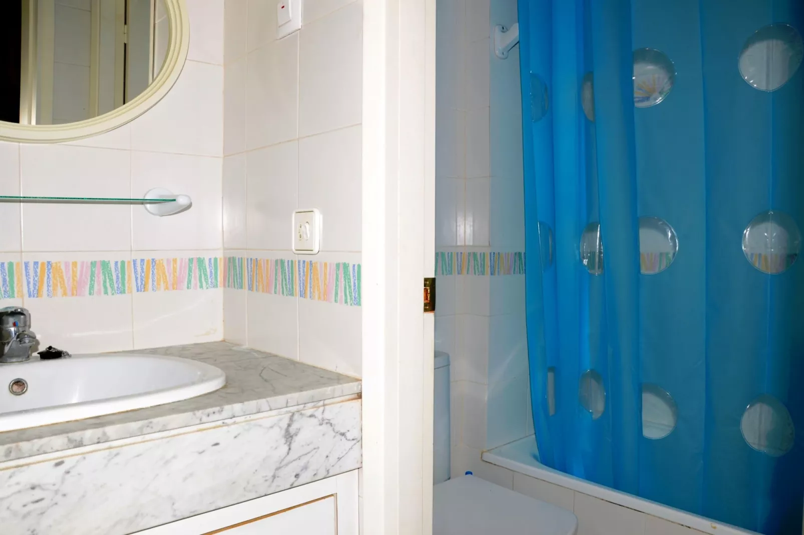 ARGONAVIS 206-Bathroom