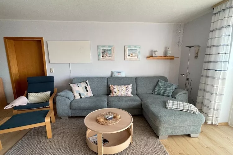Kiebitzweg 1b EG Strandhüpfer-Living room