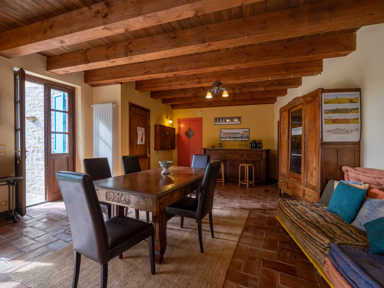 La Rovere-Inside
