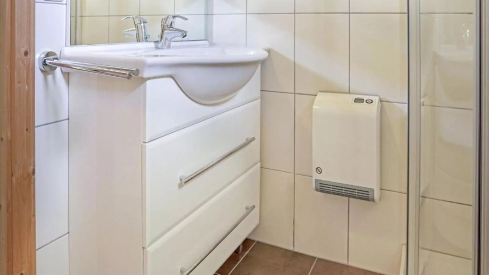 Sjenharieja-Bathroom
