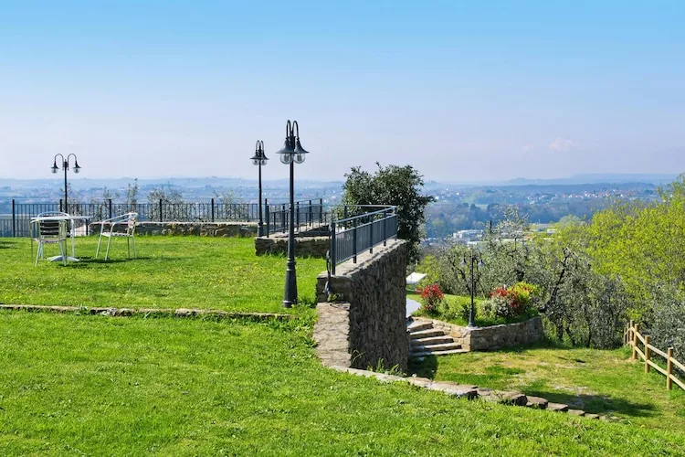 Agri-tourism Giugnano Poggio del Sole Lamporecchio-2-Raum Typ C ca 70 qm-Gardens summer