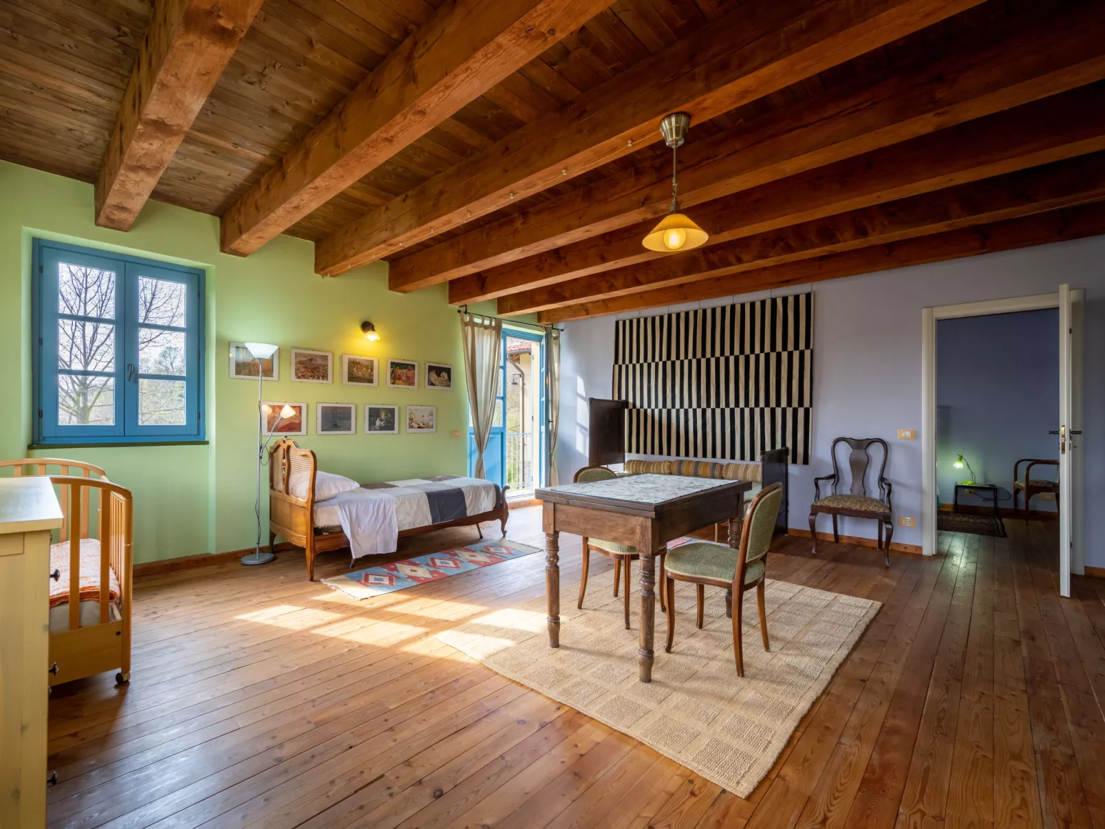 La Rovere-Inside