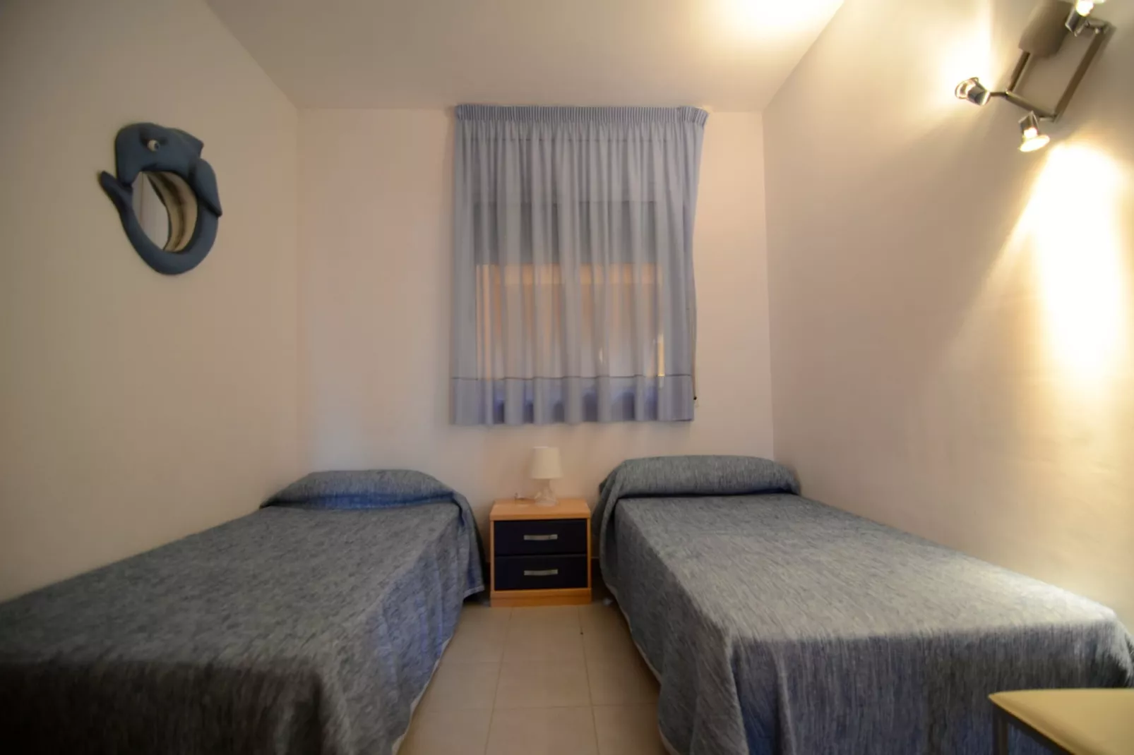 RIELLS BLAU E 202-Bedroom