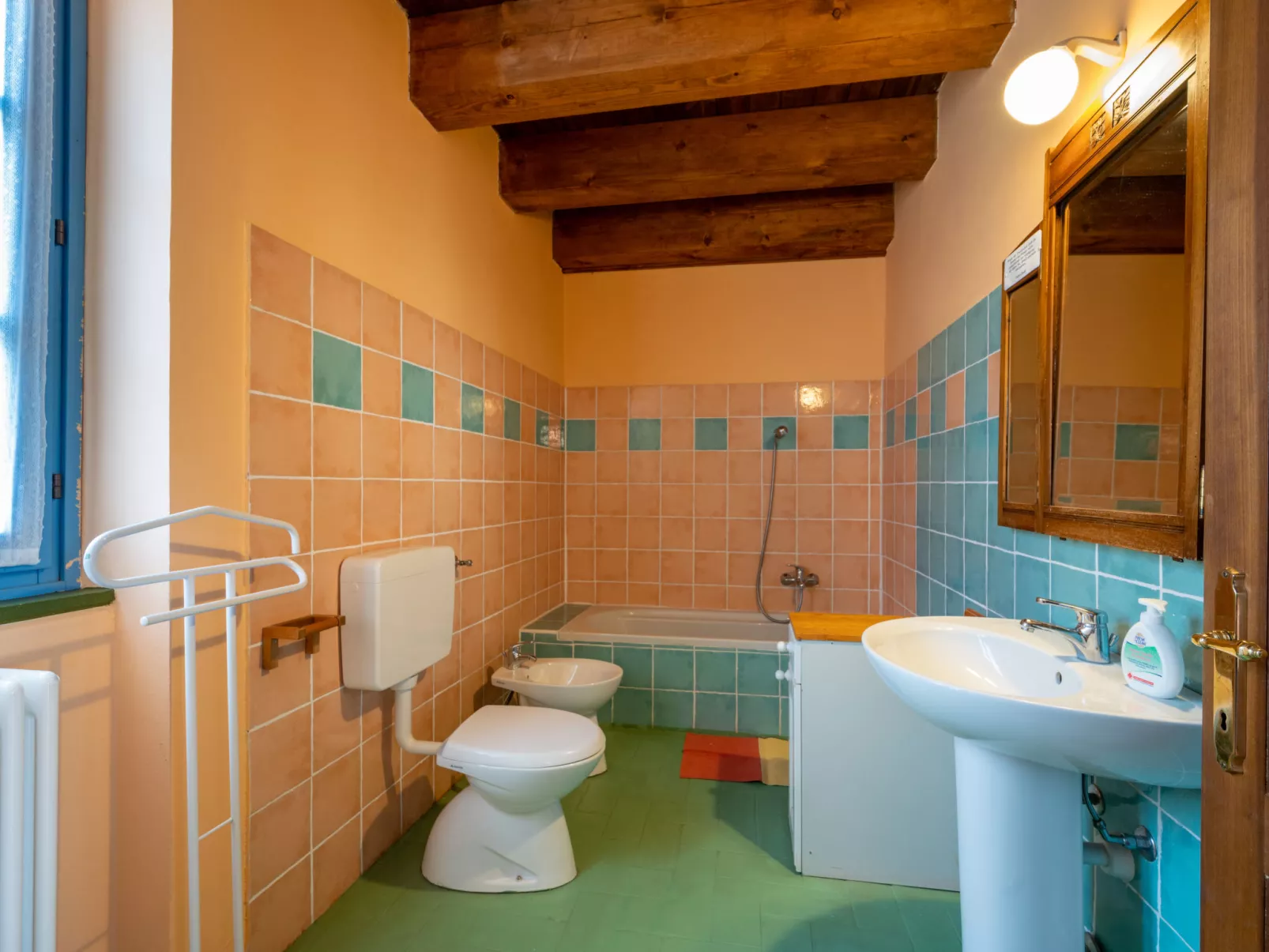 La Rovere-Inside