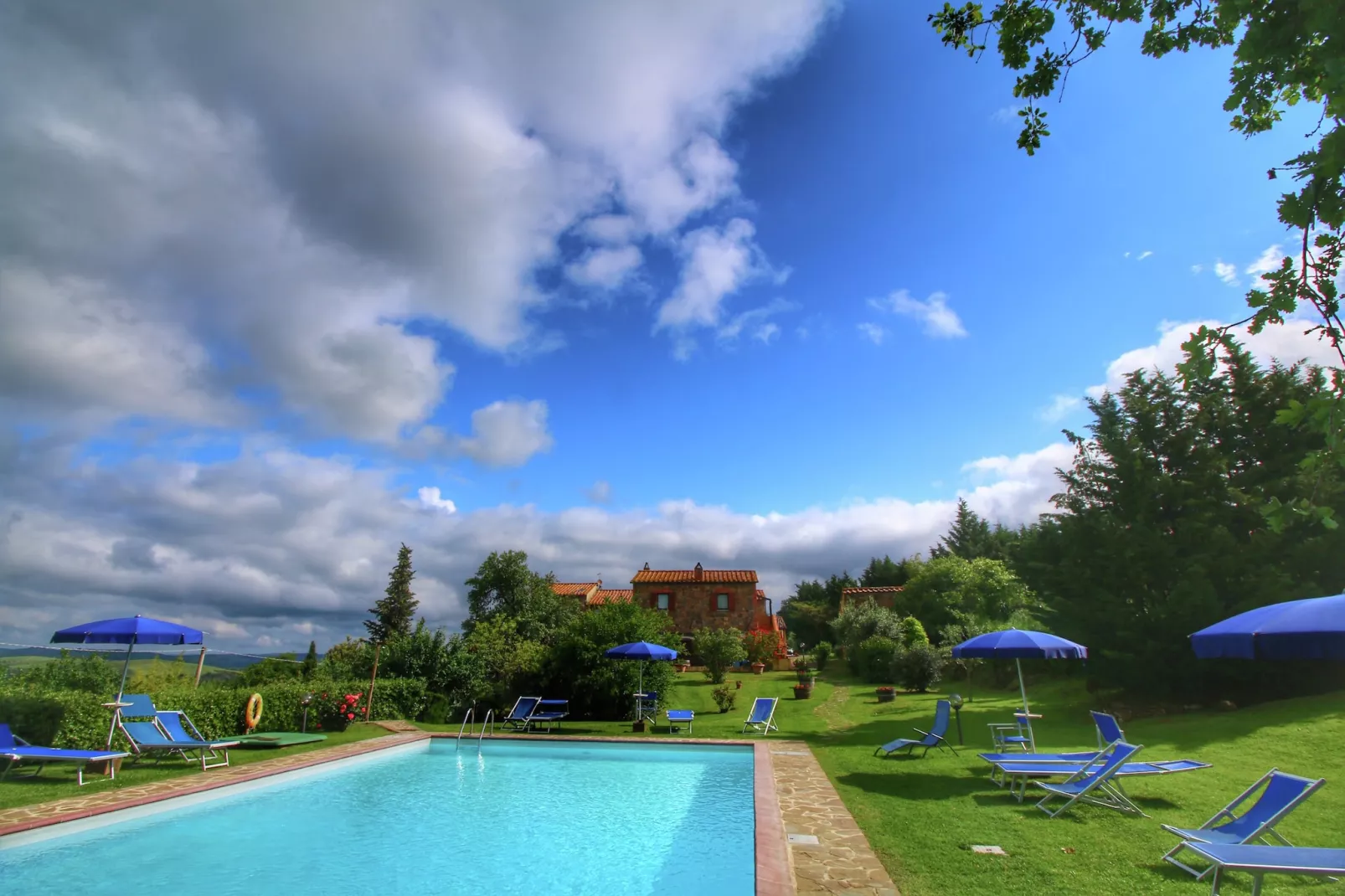 Casa Olivo-Exterior summer
