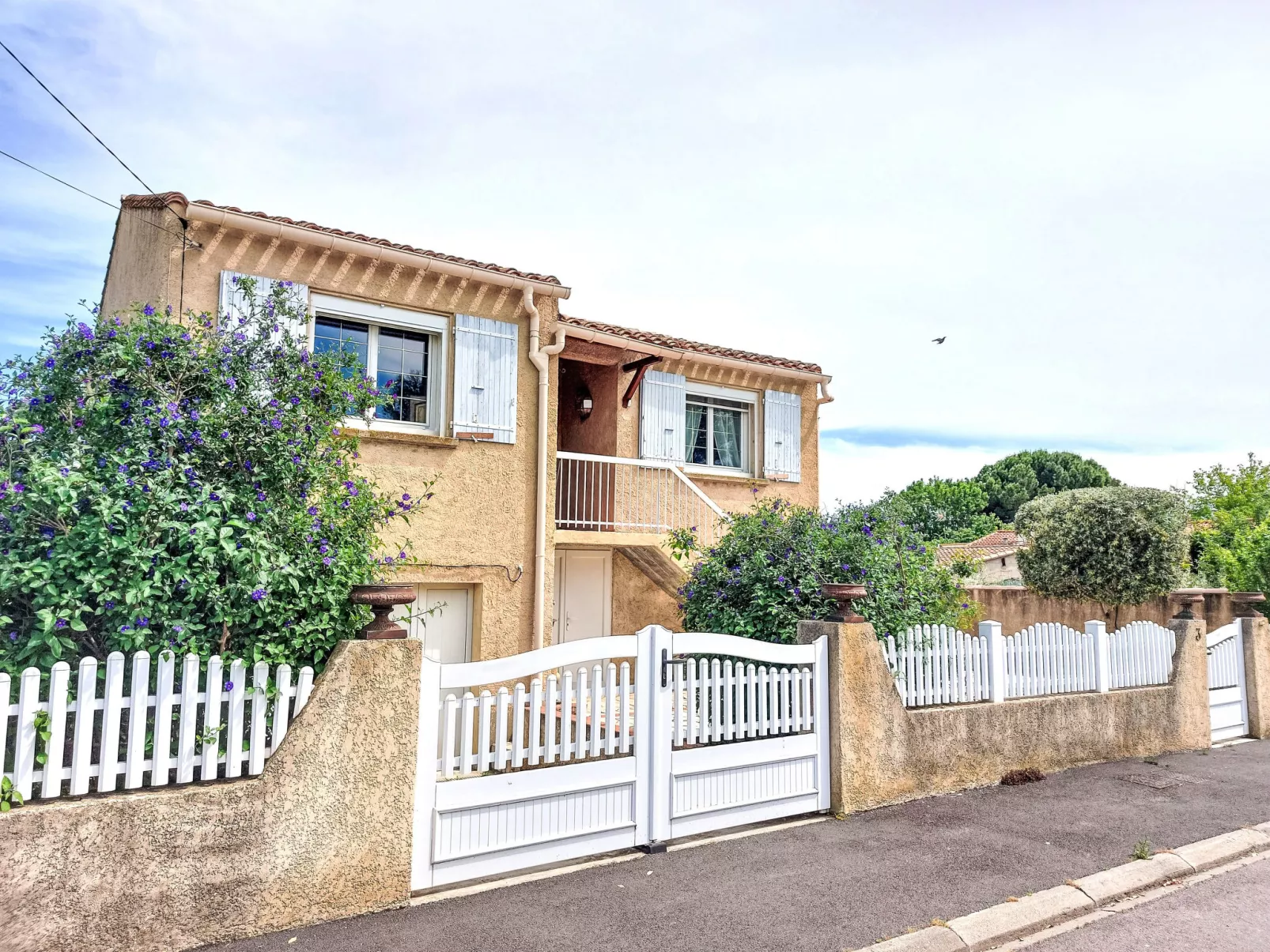 Maison Valandon-Outside