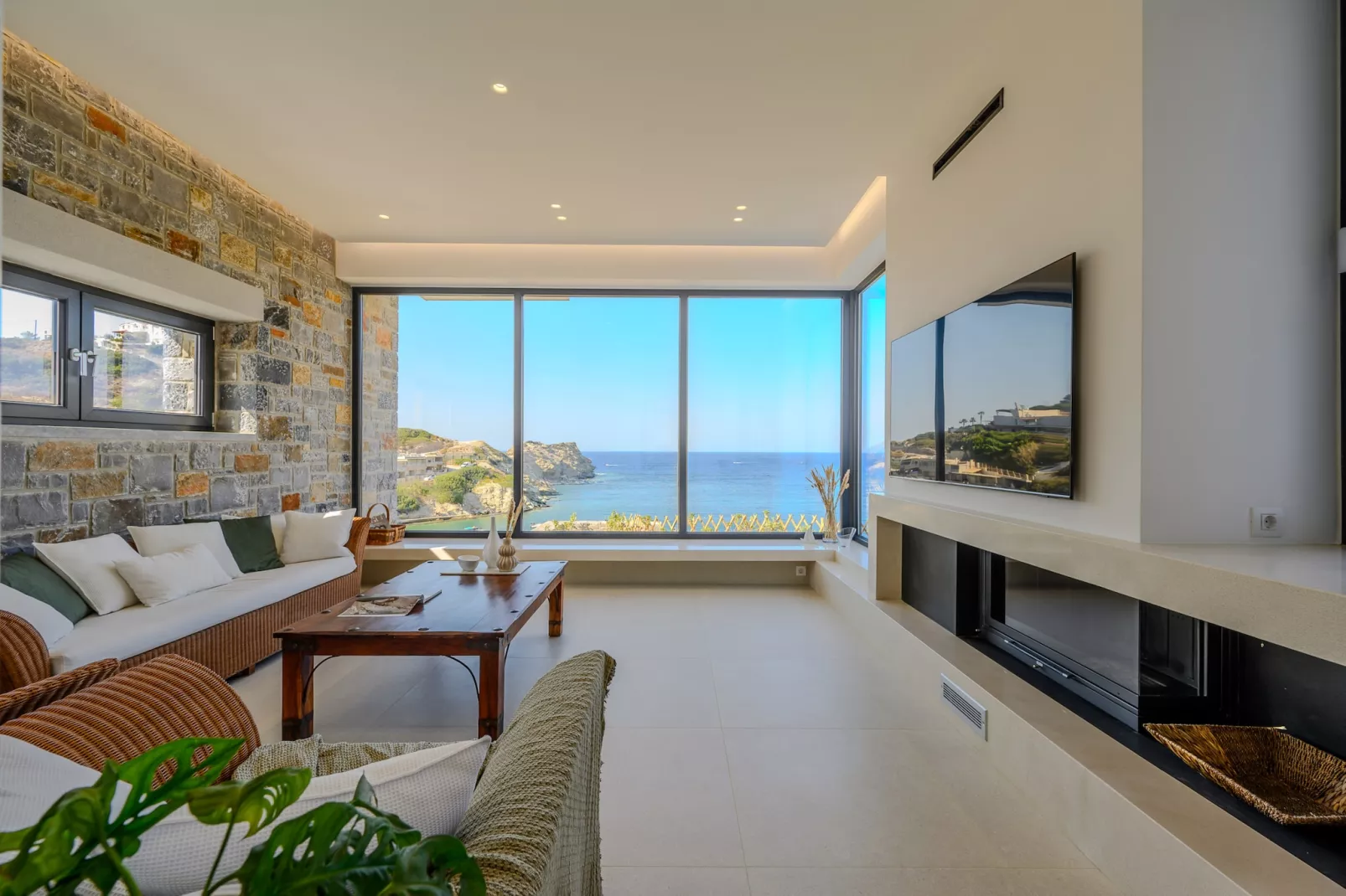Theasea Luxury Residence-Living room