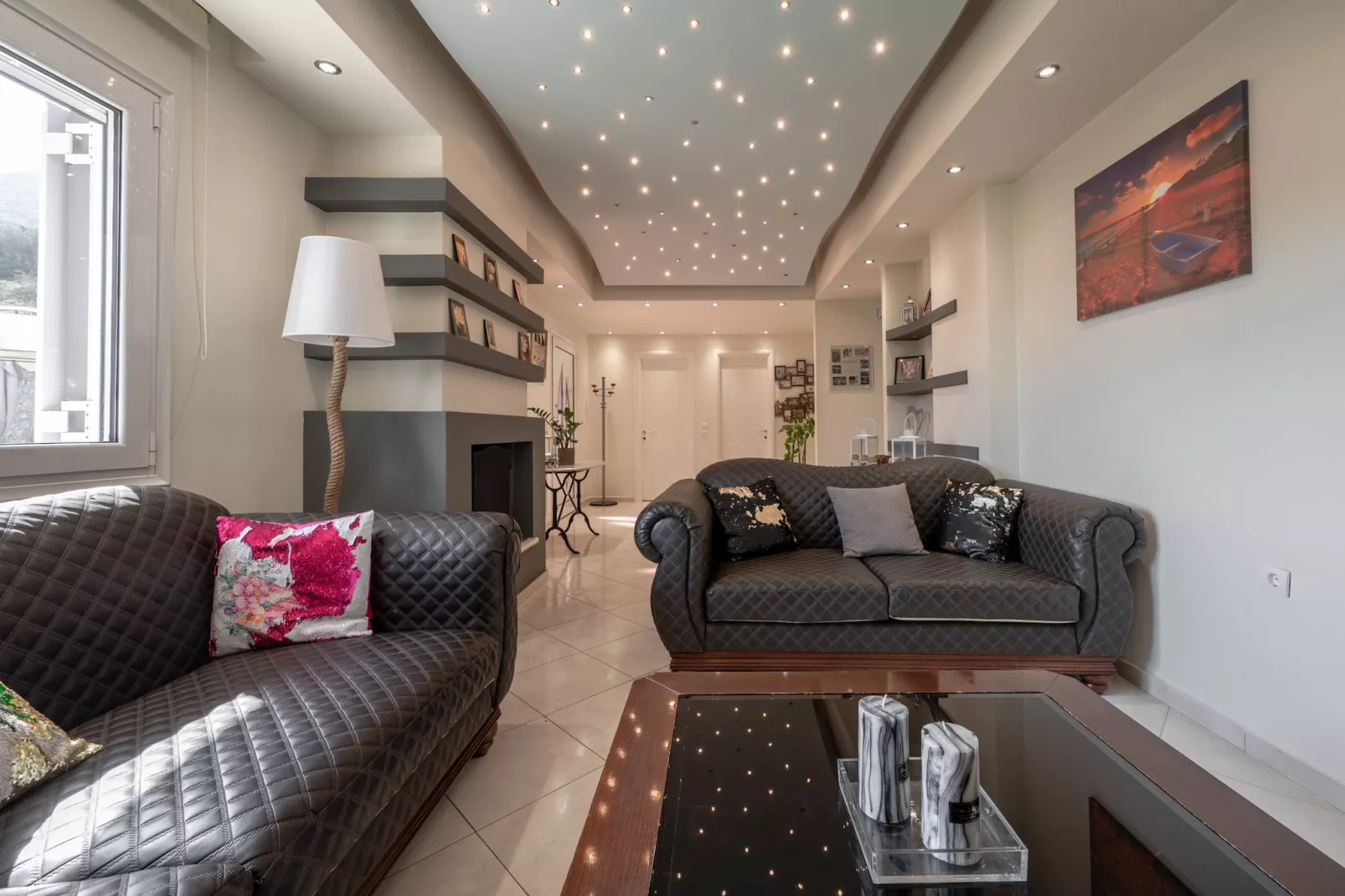 Amina-Living room
