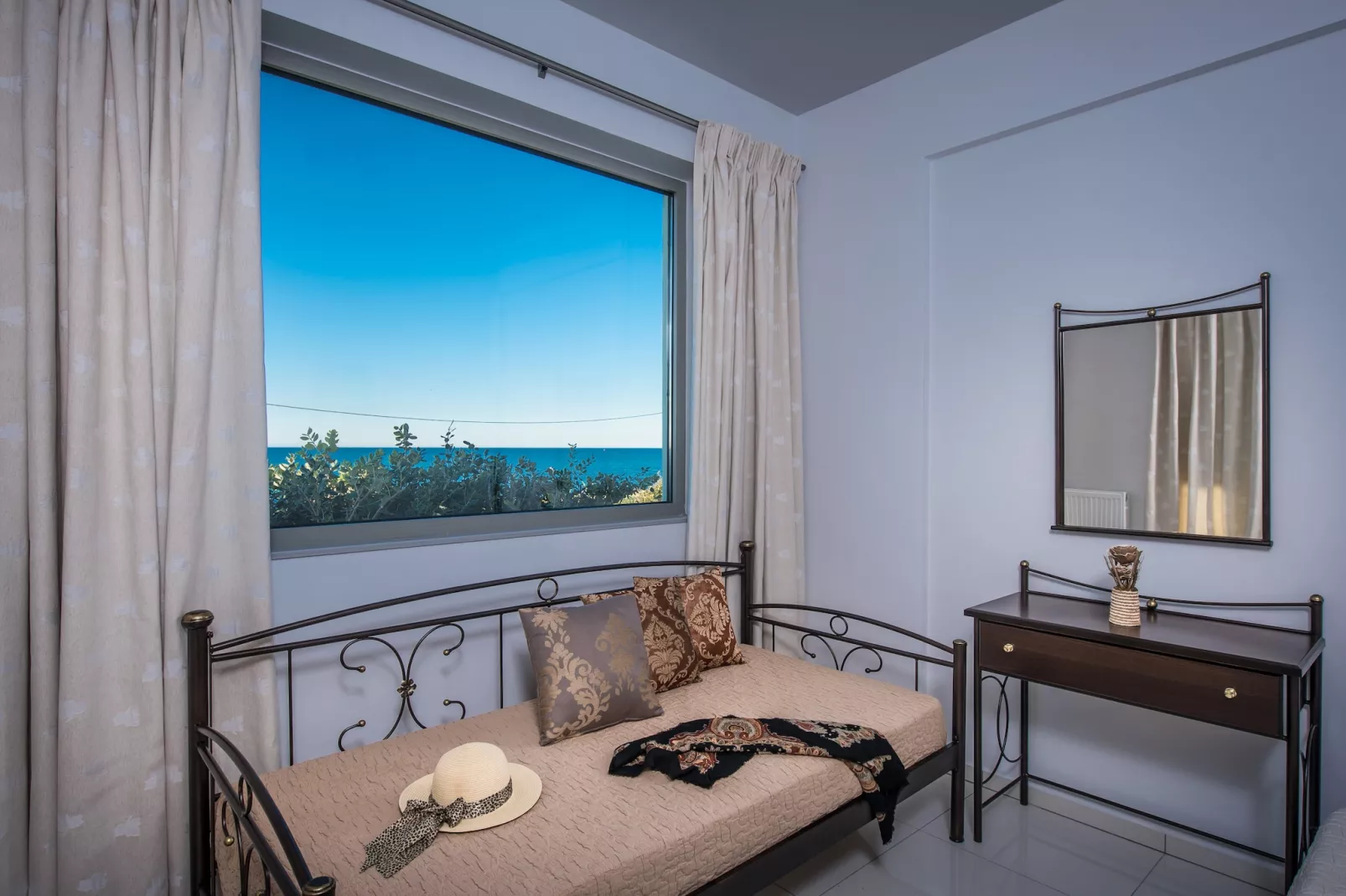 Villa Aphrodite-Bedroom