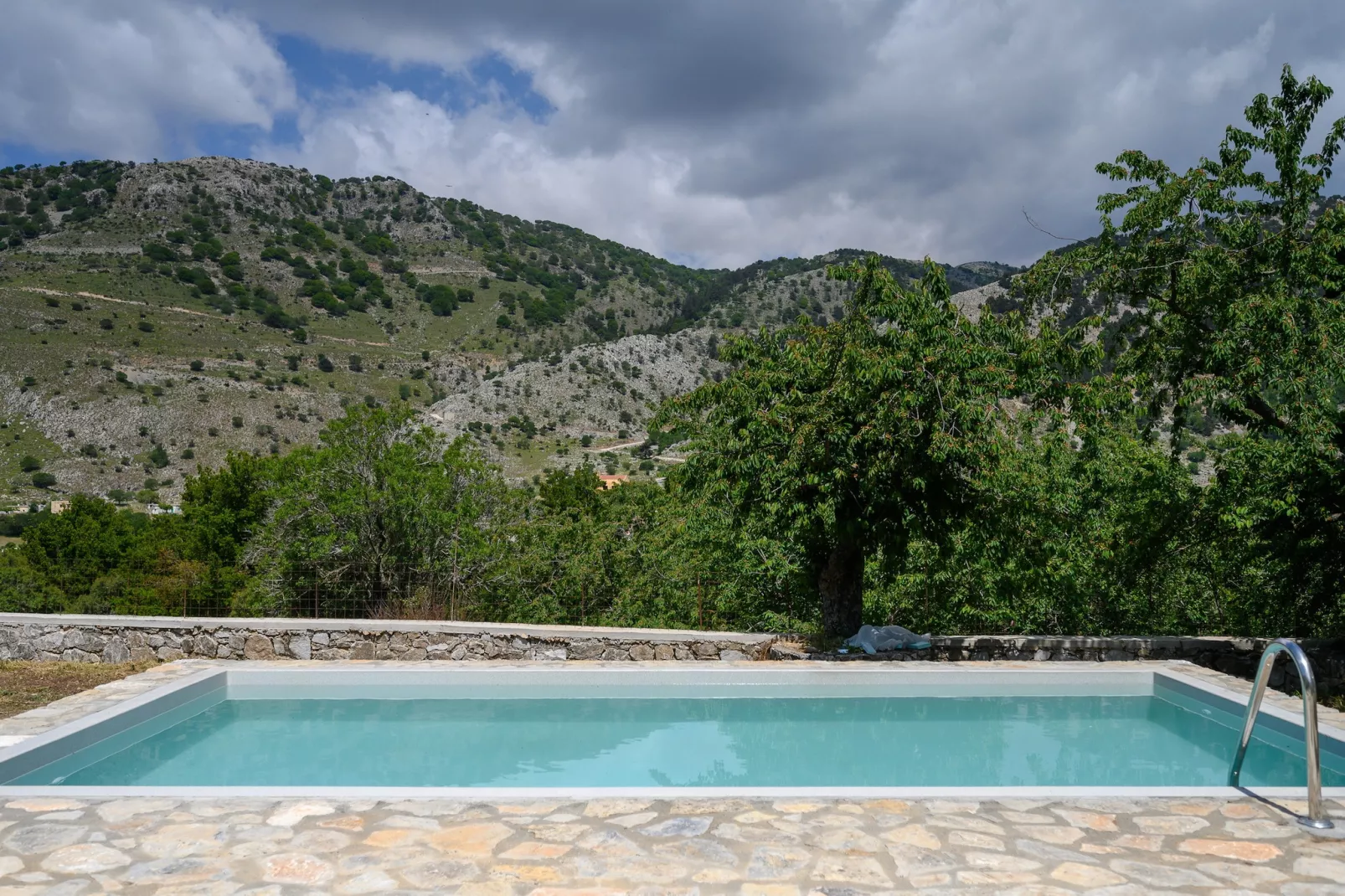 Nomas Home Imbros-Pool