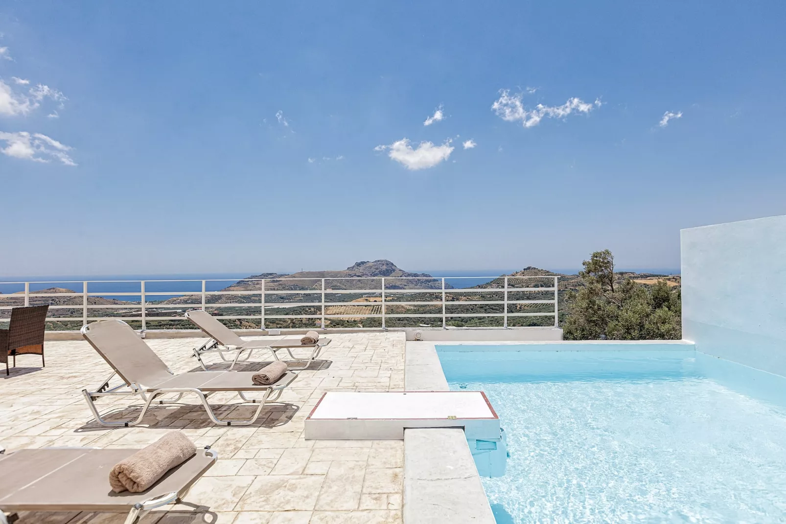 Petres 4-Piscine