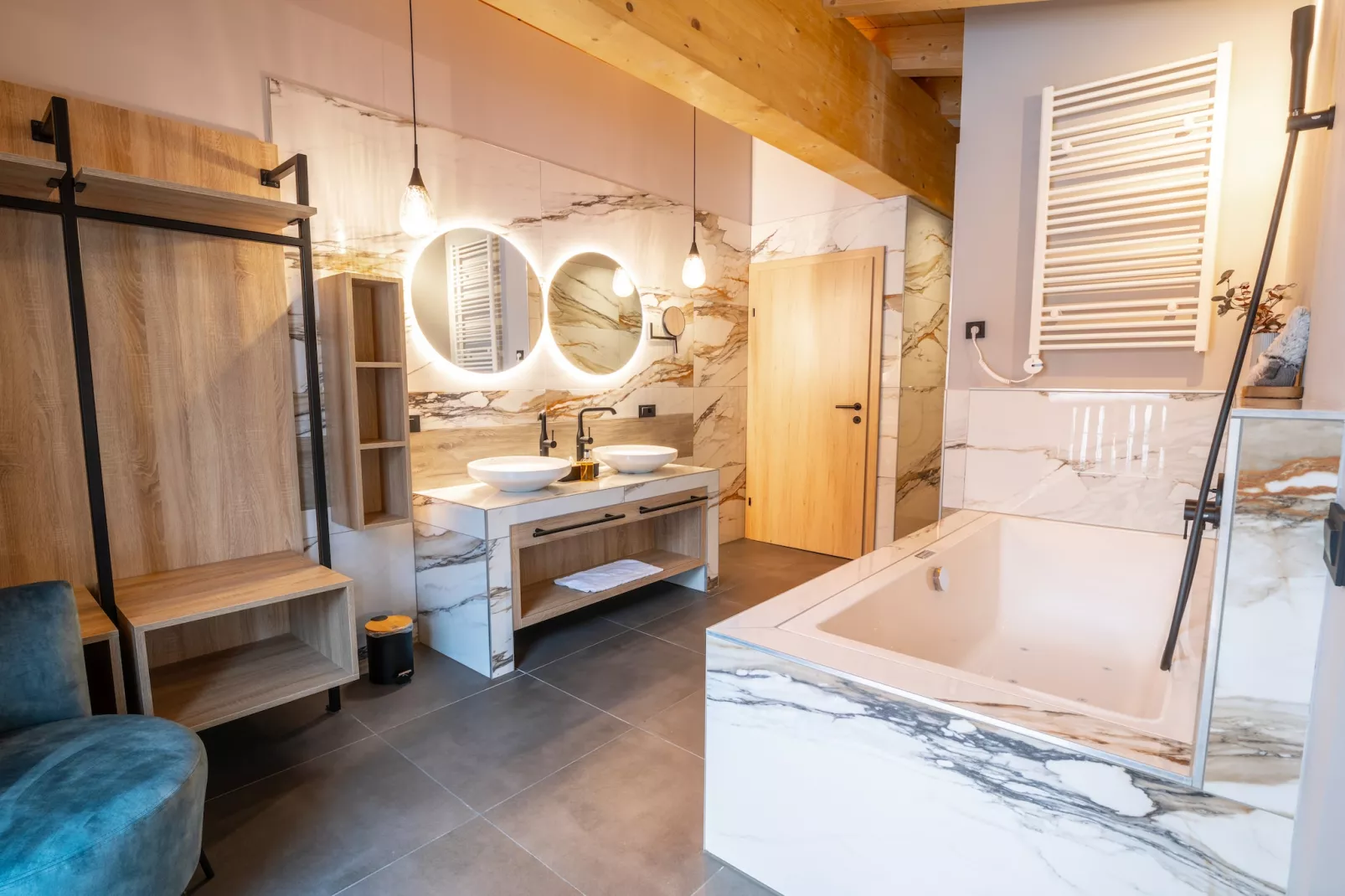 Alpenstyle Resort Fieberbrunn FB3PD-Bathroom