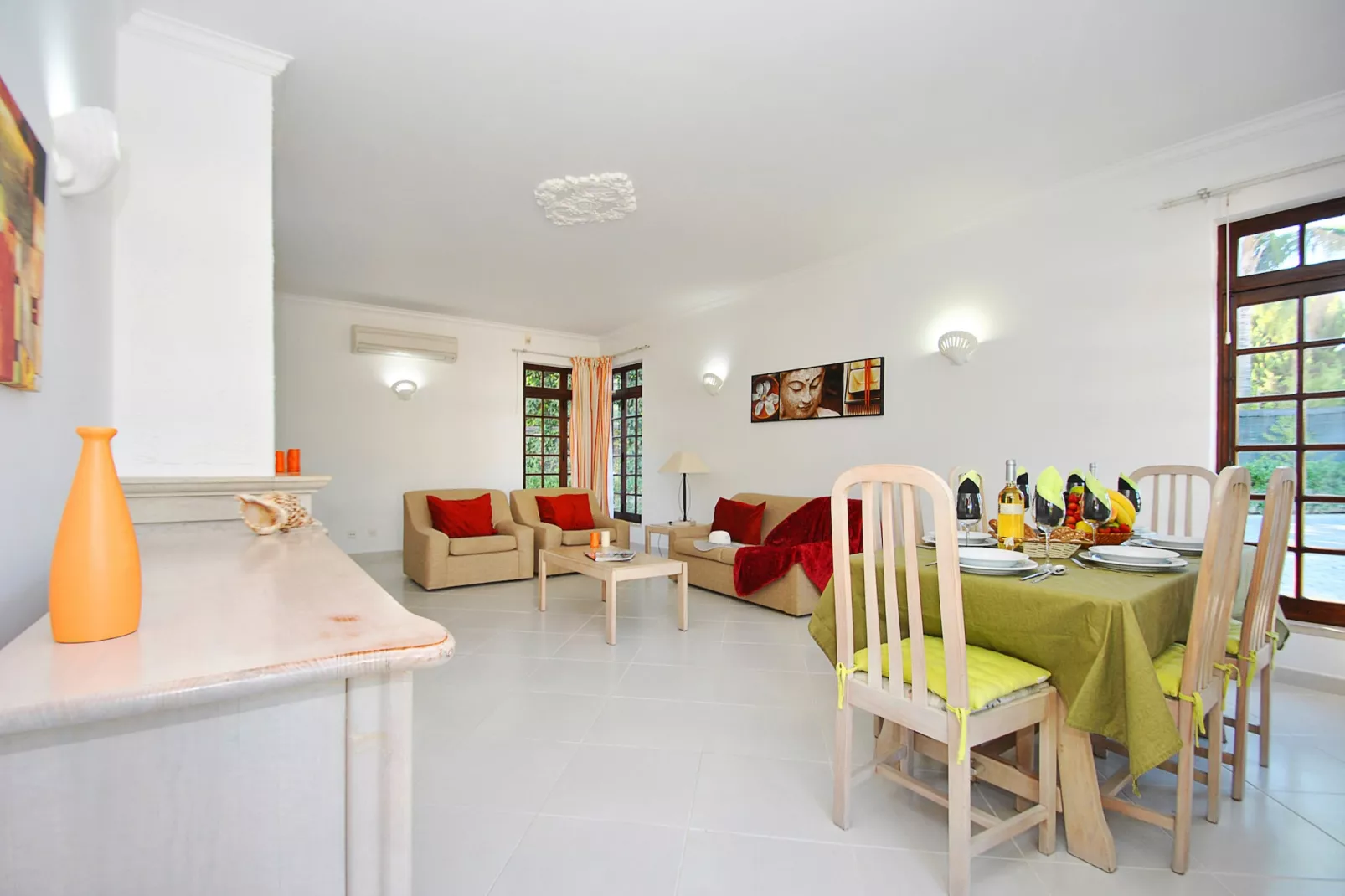 Villa Isa Joe-Living room