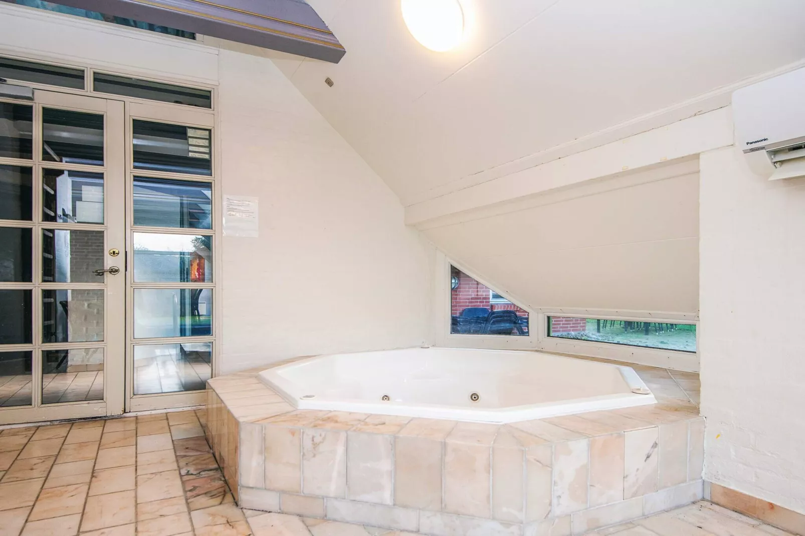 4 star holiday home in Blåvand-Spa