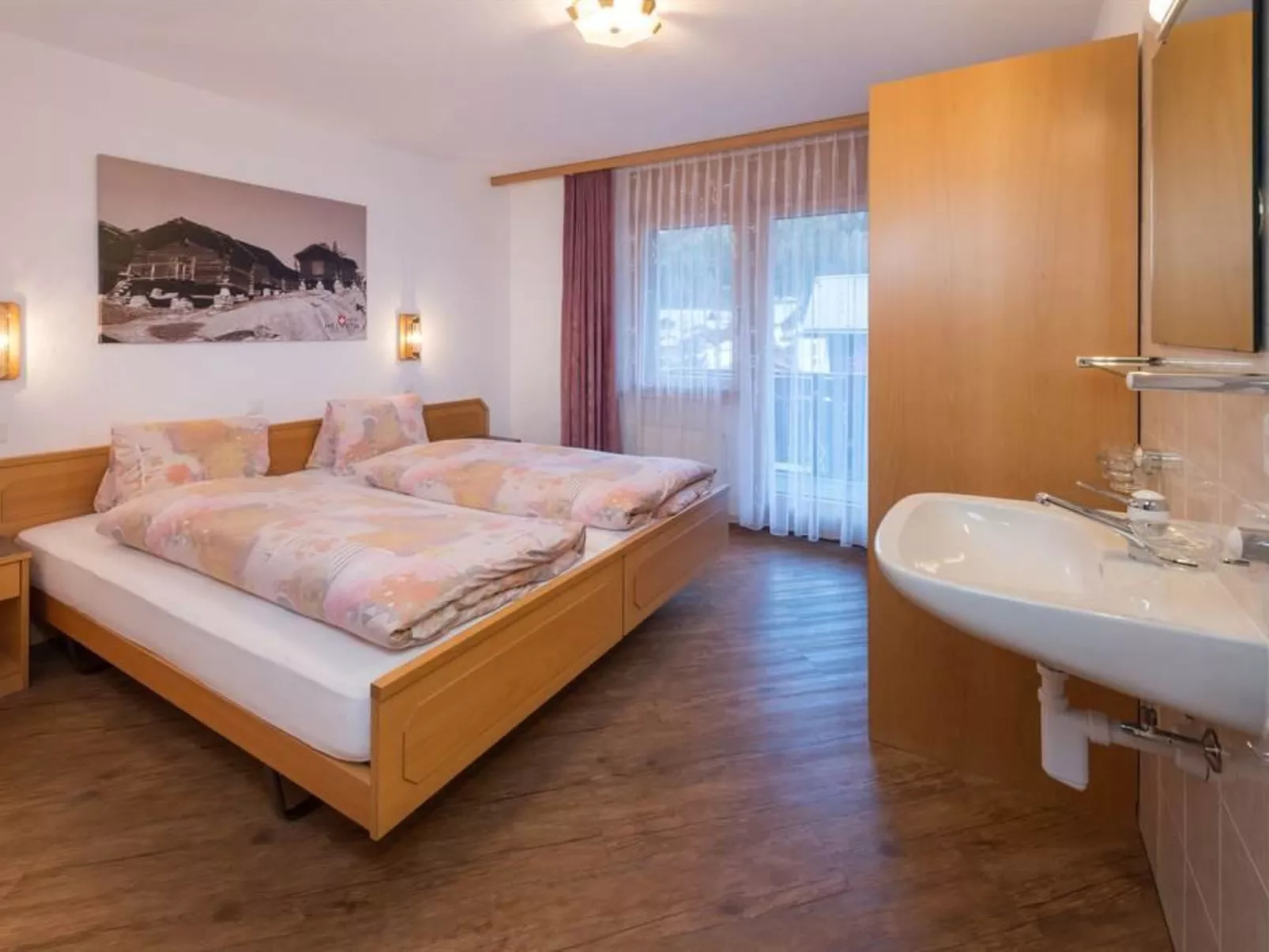 Helvetia Apartments-Inside