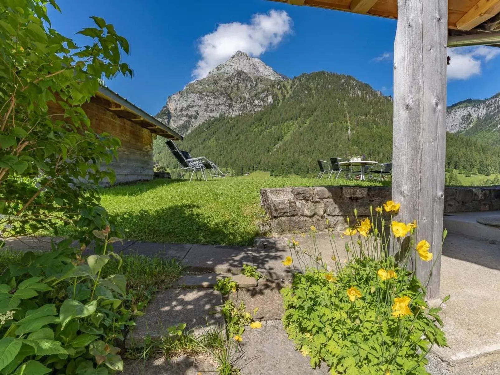 Berg Herz Grimmialp (Schwenden)-Outside