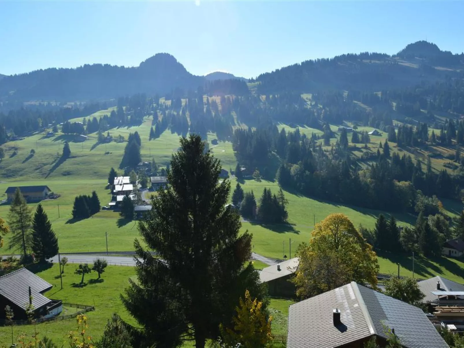 La Ruche, Chalet-Outside