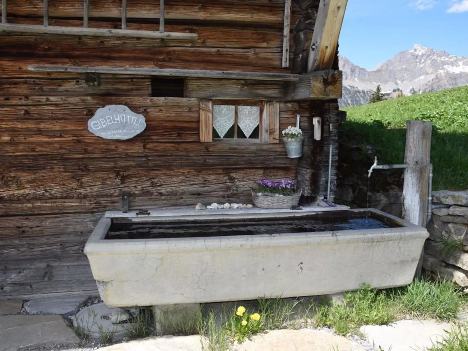 Alphütte Gibelhüttli-Outside