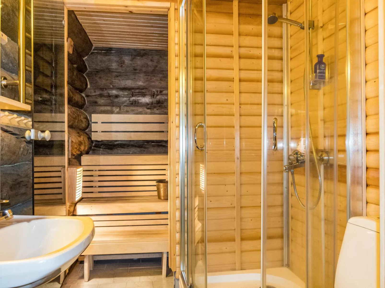 Vilkkuna 20 a-Inside
