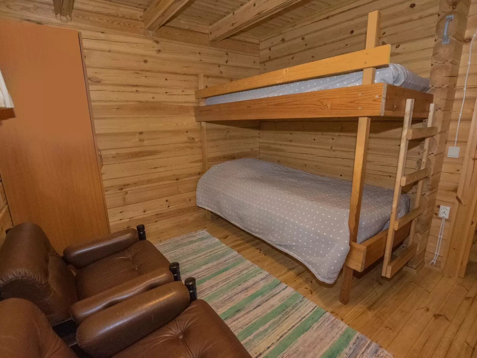 Kotkanpesä-Inside
