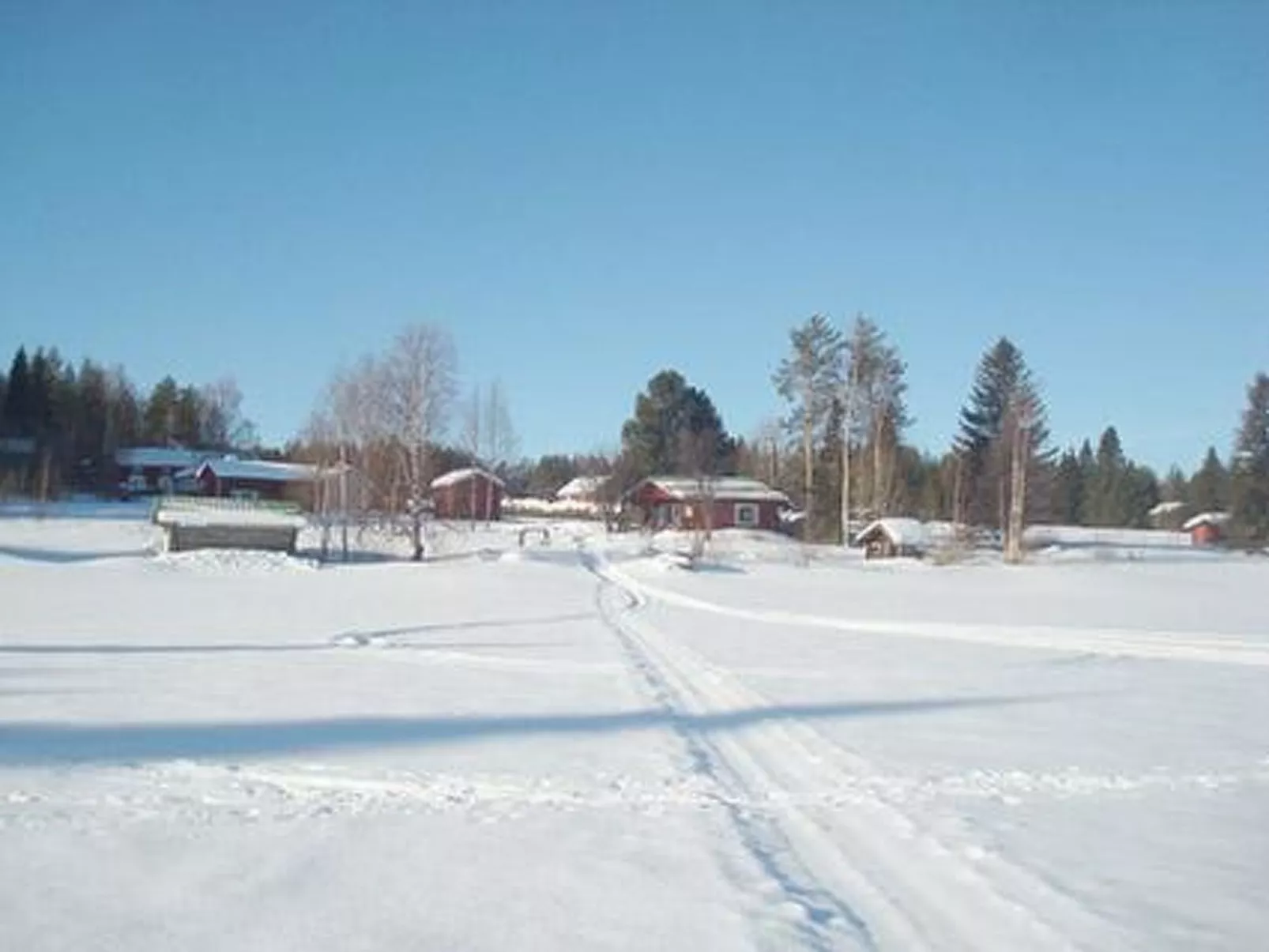 Raanumökki 1-Outside
