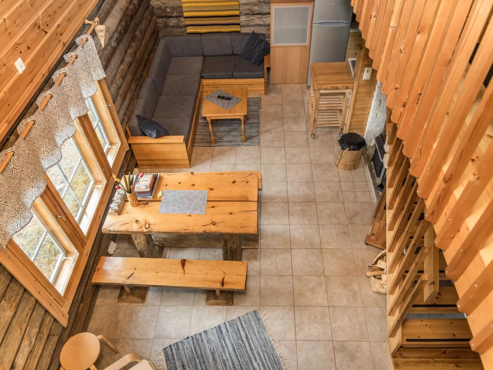 Tievatupa 1, isompi-Inside