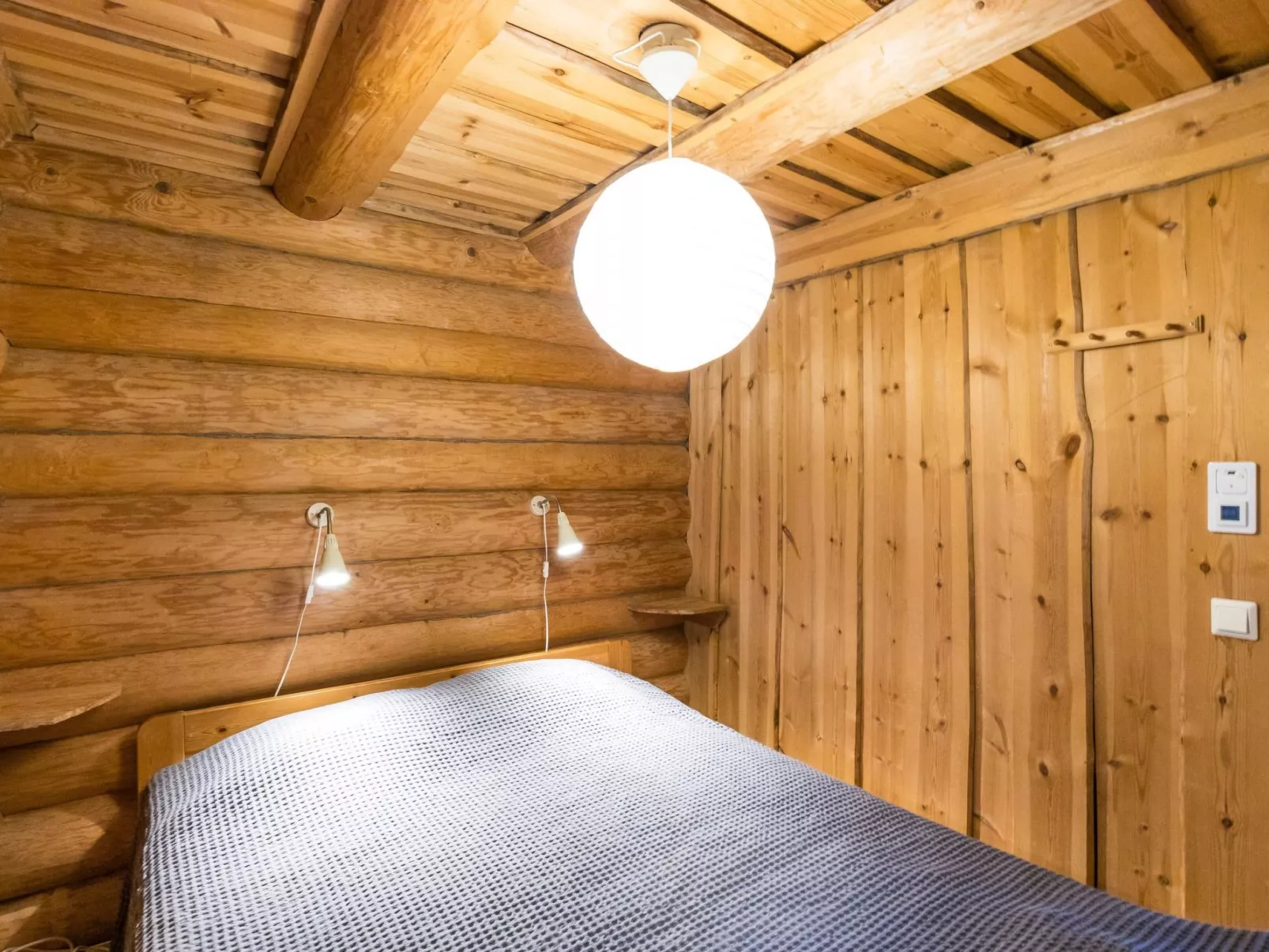 Tunturitähti, lainio-Inside