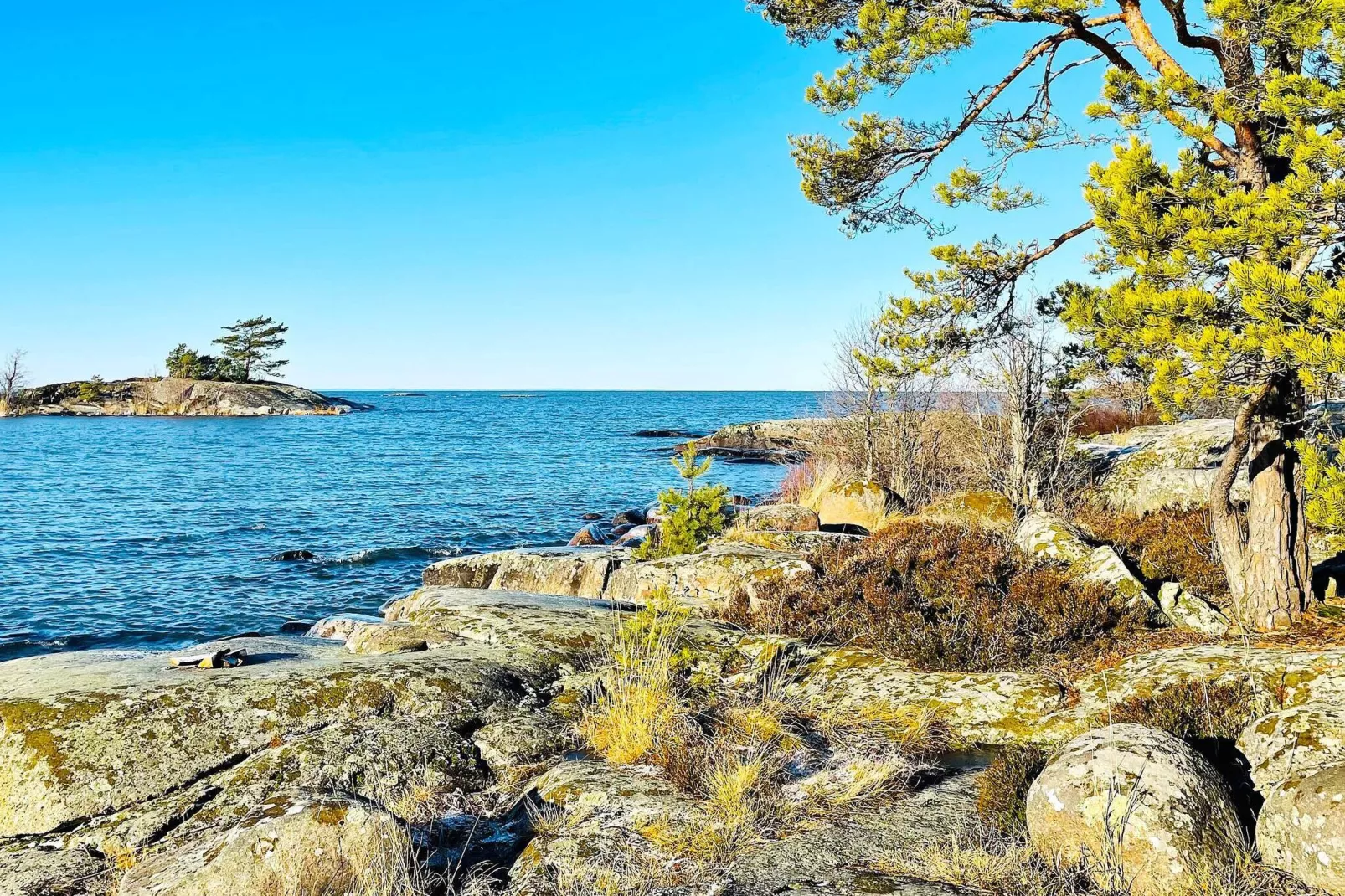 3 person holiday home in LIDKÖPING-By Traum-Water view
