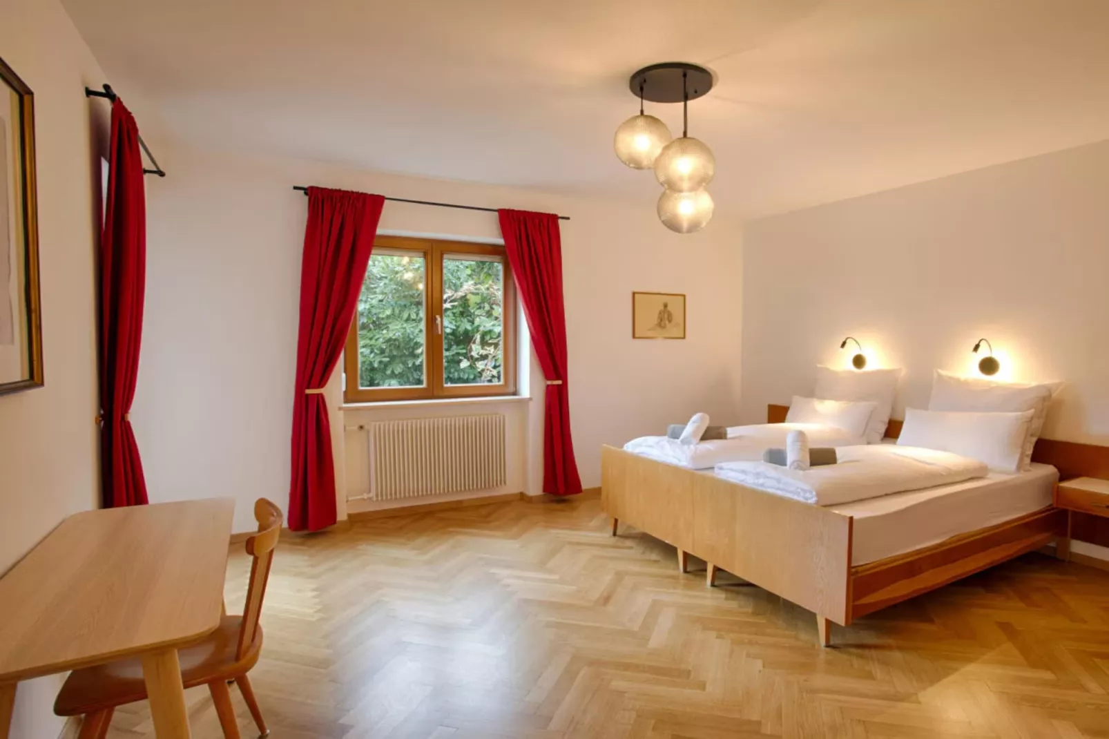 498211-Bedroom