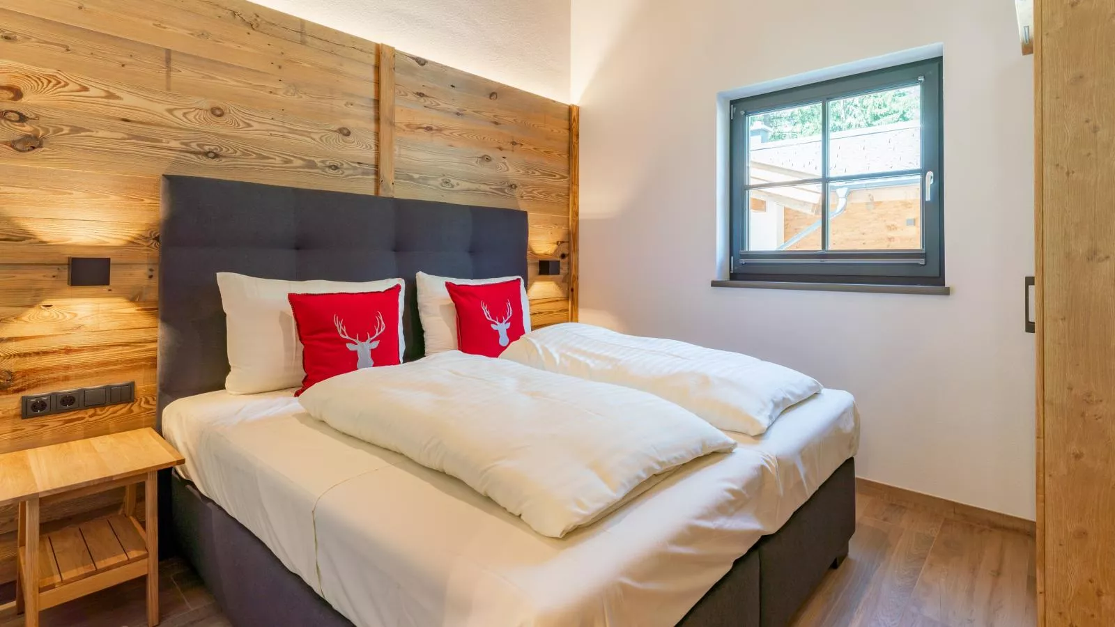 Tauernlodge Amadeiro Im Pongau-Schlafzimmer