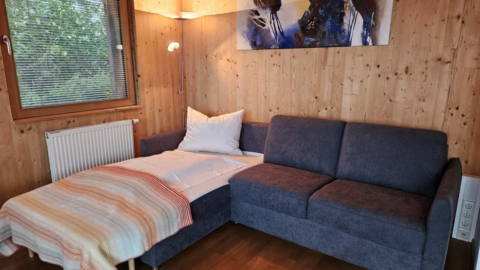 Im Wienerwald-Living room
