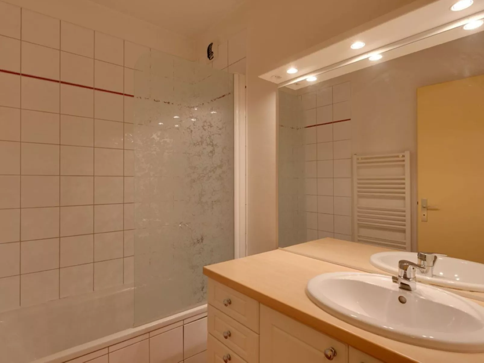 Cabourg B-Inside